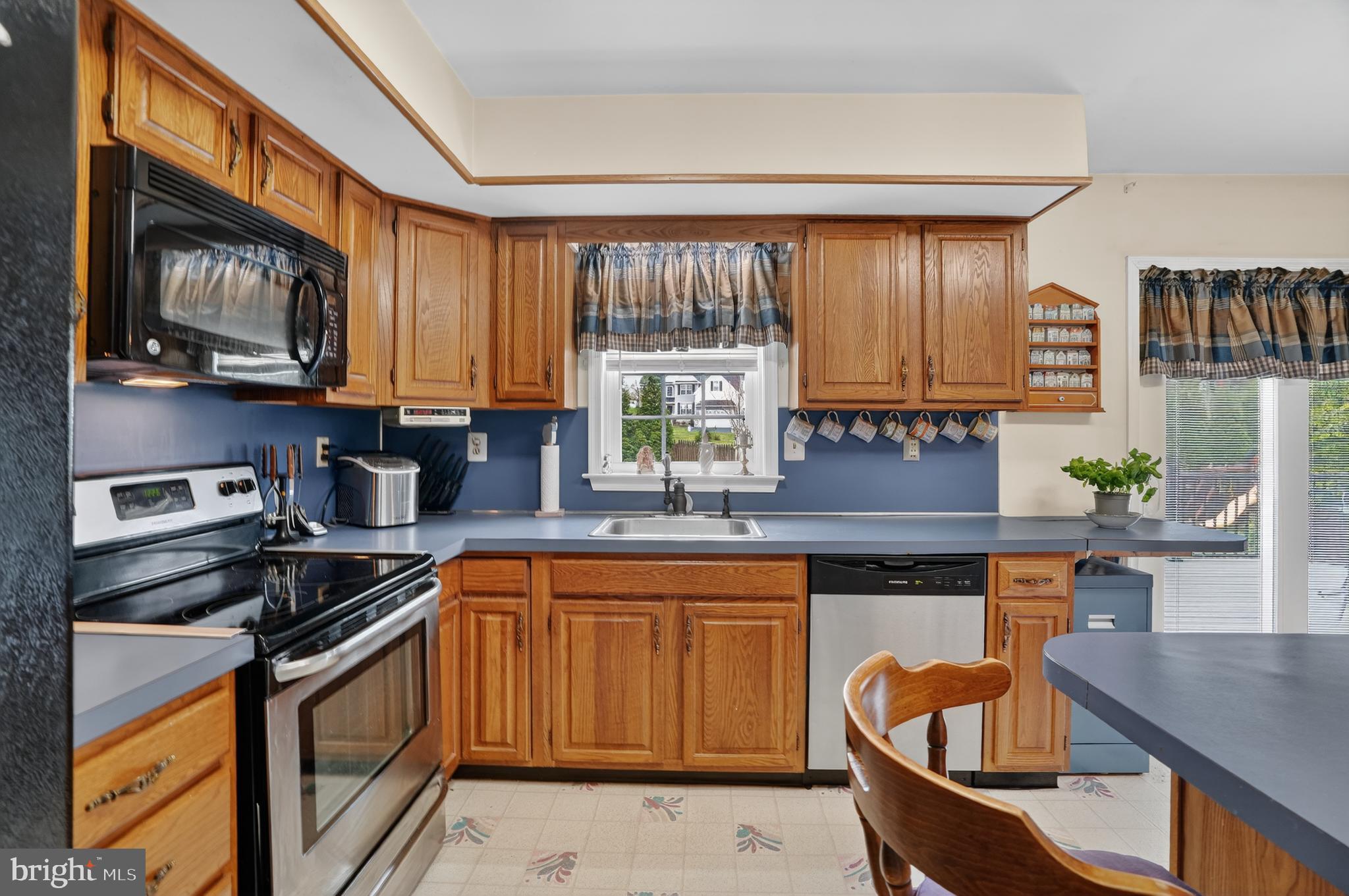 KING OF PRUSSIA - Residential