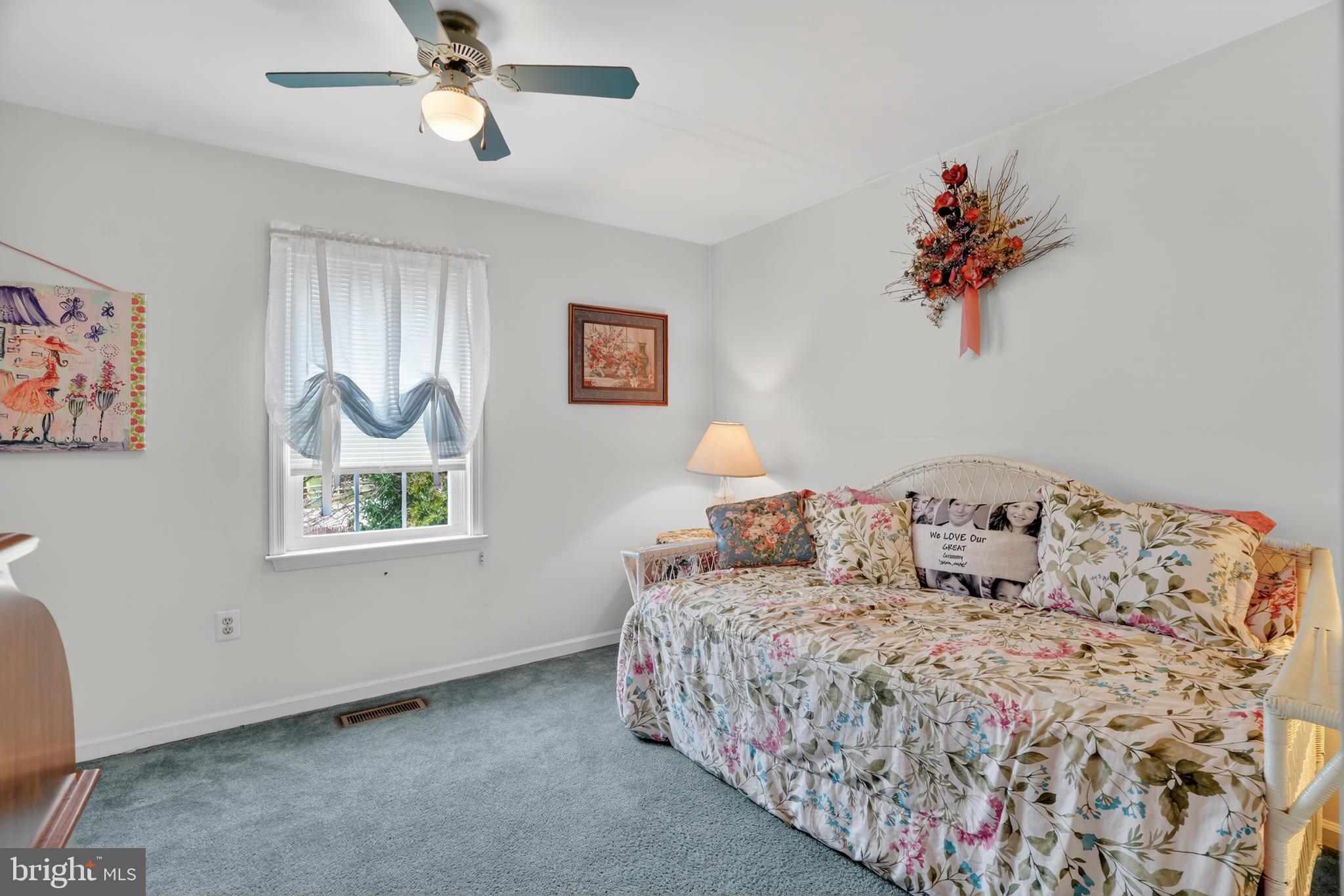 KING OF PRUSSIA - Residential