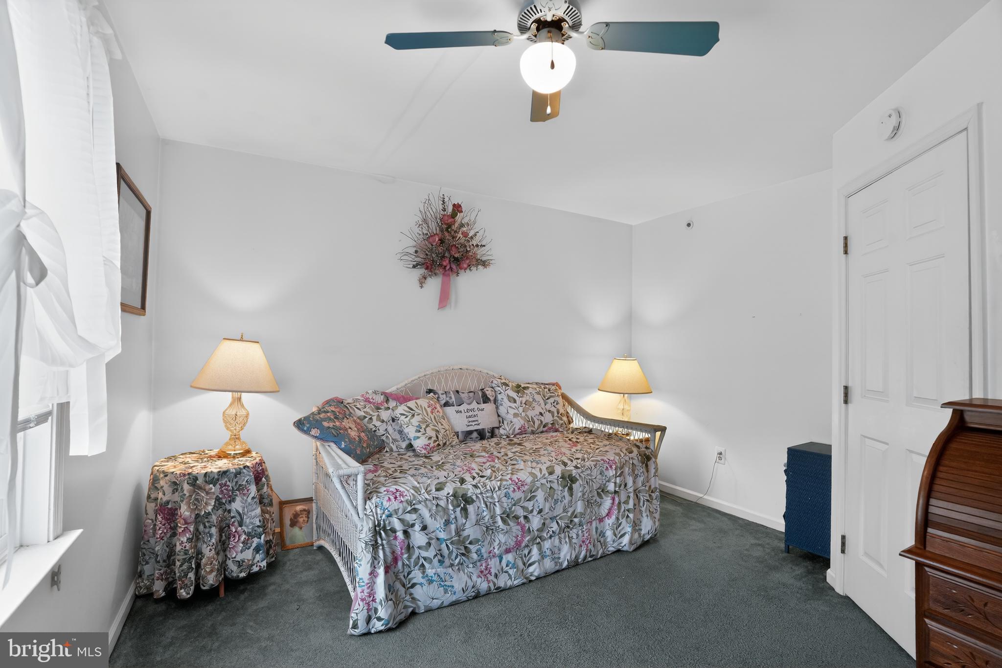 KING OF PRUSSIA - Residential