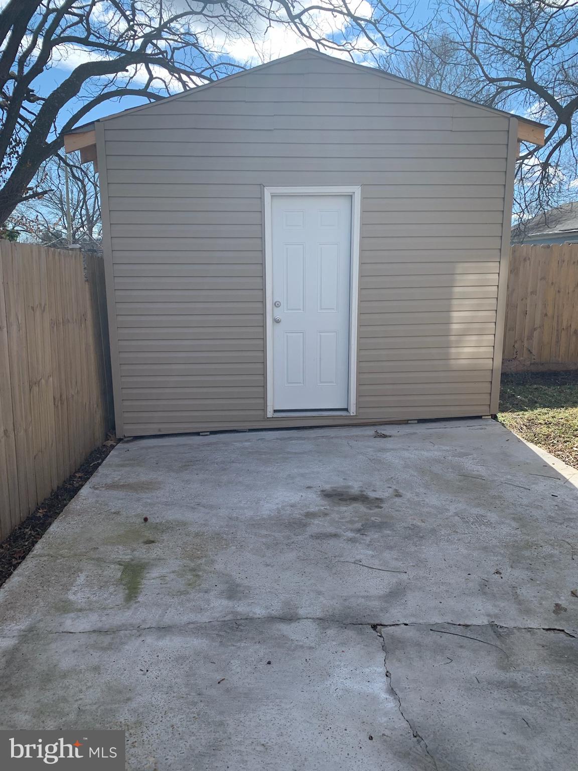 CARMODY HILLS - Residential