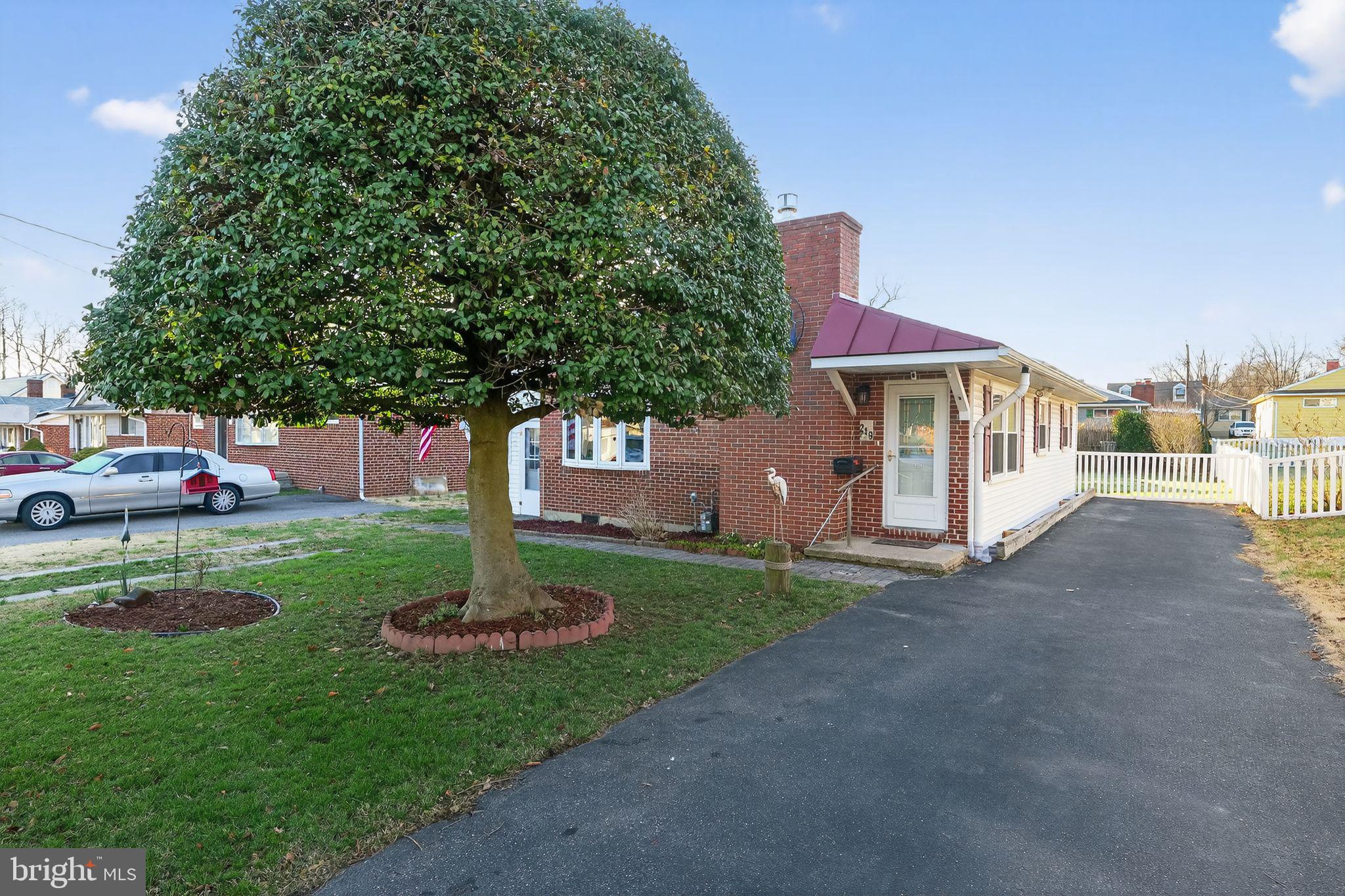 PASADENA - Residential