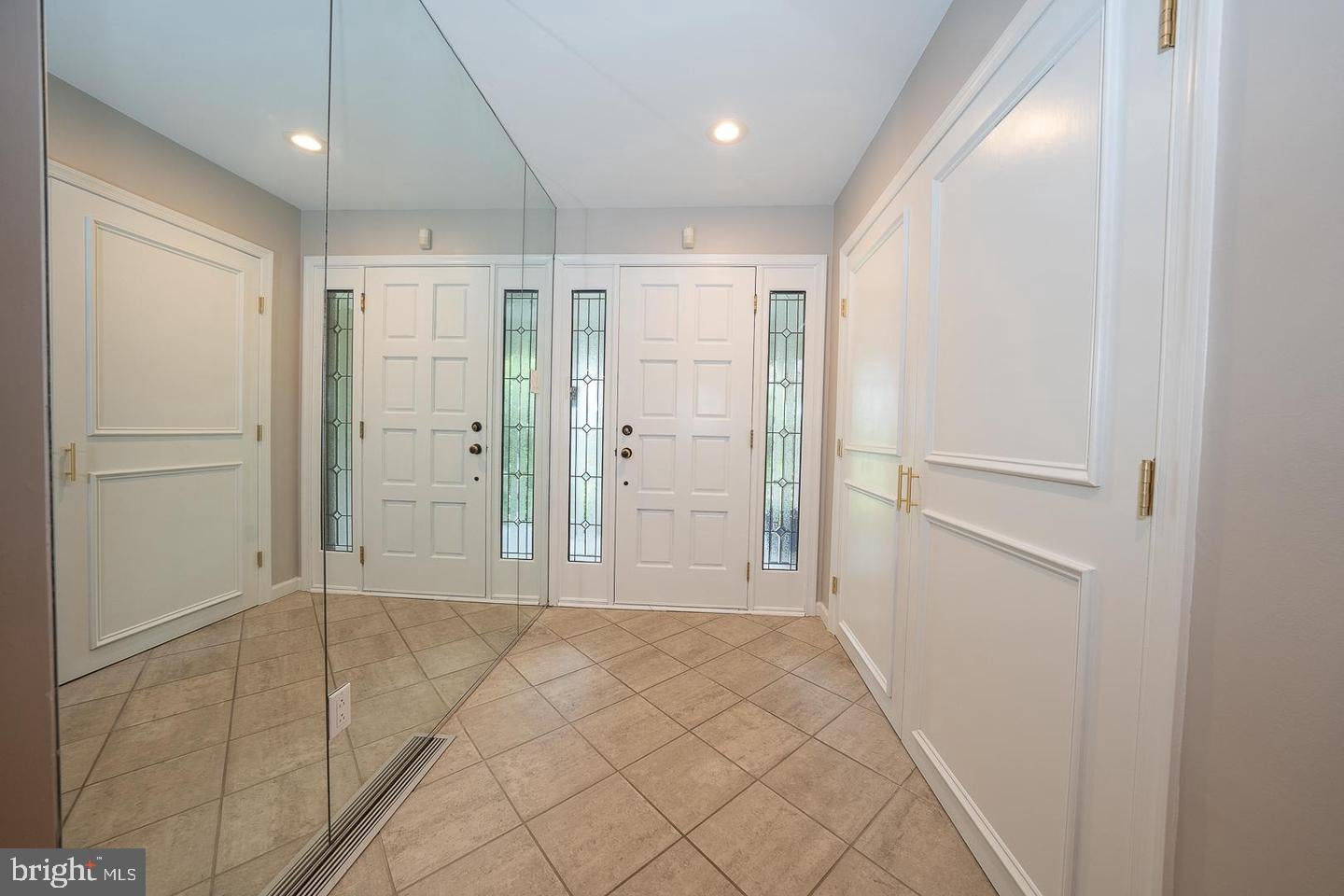 327 STRATHMORE DRIVE