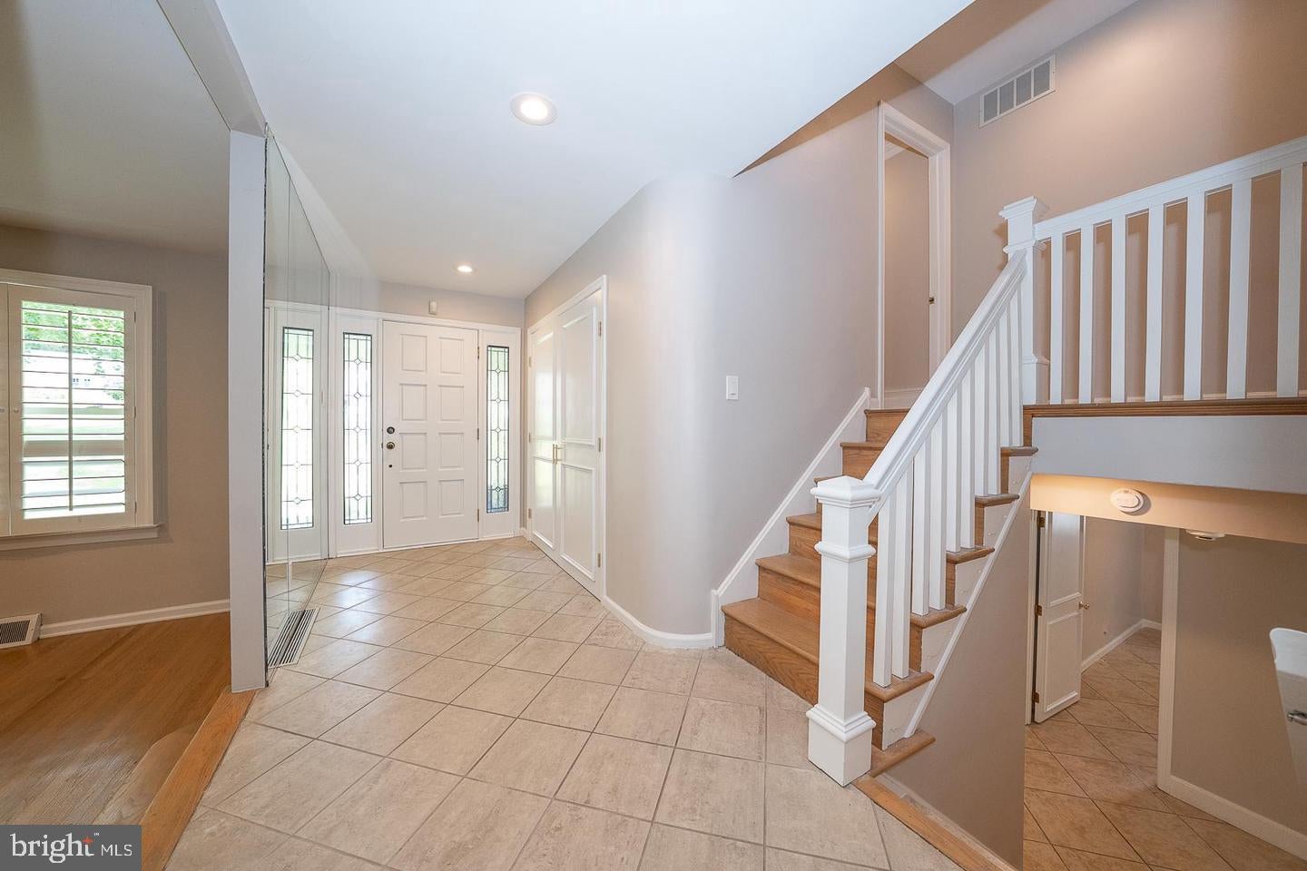 327 STRATHMORE DRIVE