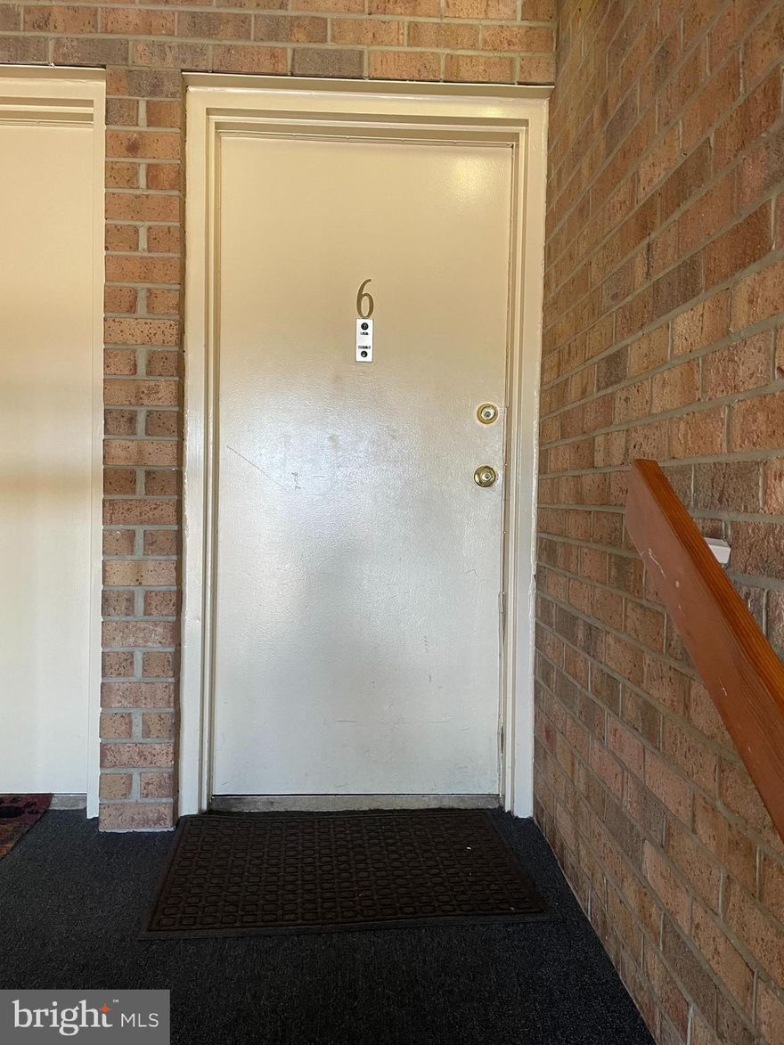 Ready to move-in, bright and spacious top floor condo unit.  It has three bedrooms, two full bathrooms, and a large living-dining combination room.  There is a full-size front loading washer and dryer in the unit.  Utilities are included in the condo fee.  Condo is in a great location with easy access to public transportation, multiple shopping centers, public library, lake, and lot more.