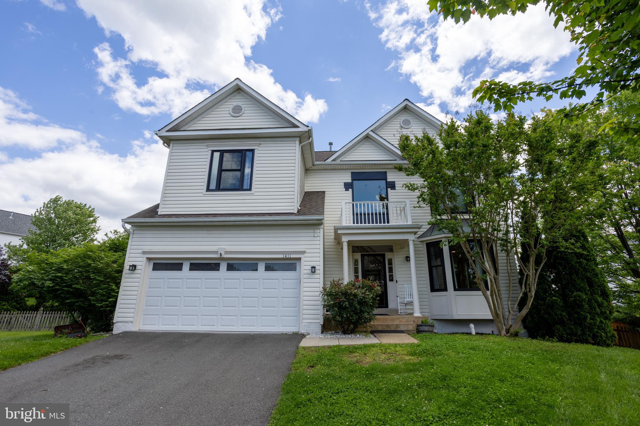 Rare Opportunity in Potomac Crossing! Welcome to 1411 Campbell Ct NE, a beautifully updated single-family home nestled in the sought-after Potomac Crossing neighborhood of Leesburg. This is a rare rental opportunity in a community where homes for lease are few and far between.
Step inside and be greeted by soaring ceilings and a bright, open floor plan designed for both comfort and style. The home features 4 spacious bedrooms and 2 full baths upstairs, along with a convenient upper-level laundry room. The luxury primary suite boasts a newly remodeled bathroom, offering a spa-like retreat after a long day.
Downstairs, enjoy a fully finished basement with a large rec room, a full bath, and a bonus room that can serve as a guest room, home office, or gym.
Out back, relax on the private deck overlooking a fenced rear yard—perfect for entertaining or unwinding in peace. Recent updates to the mudroom provide both function and style for everyday living.
Tenants will have access to Potomac Crossing community amenities, including walking trails, parks, and a community pool. This home is ideally situated just minutes from downtown Leesburg, Route 7, Leesburg Premium Outlets, and Ida Lee Park, making commuting and weekend adventures a breeze.
Don’t miss your chance to call this stunning home yours—schedule your tour today!
Tenant is responsible for all utilities, renter's insurance, minor interior and exterior maintenance of home. SORRY CATS ARE NOT ALLOWED. Dogs may be accepted with a strong application, additional $25/month rent, one time fee of $250 and $500 extra deposit per pet. Minimum income qualifications $154k/year. Two adults' incomes max considered for qualification. Good Credit Required. Landlord requires job transfer clause in lease.
Resident benefits include: HVAC air filter delivery (for applicable properties), credit building to help boost your credit score with timely rent payments, renter insurance, 1M Identity Protection, utility concierge service making utility connection a breeze during your move-in, our best-in-class resident rewards program, and much more! More details upon application. Apply online. Applications considered on a first-come/completed basis.