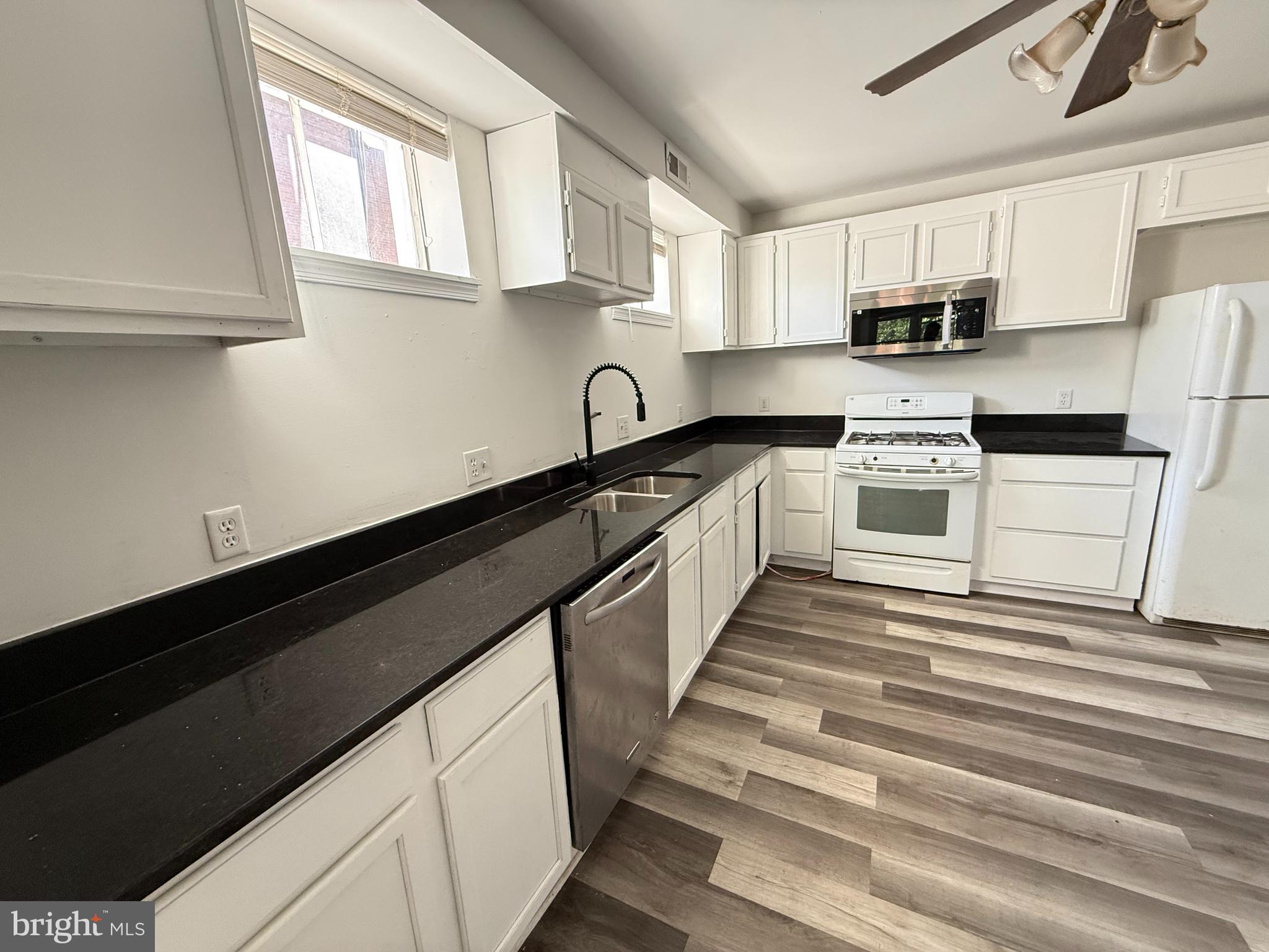 FREDERICKSBURG CITY - Residential Lease