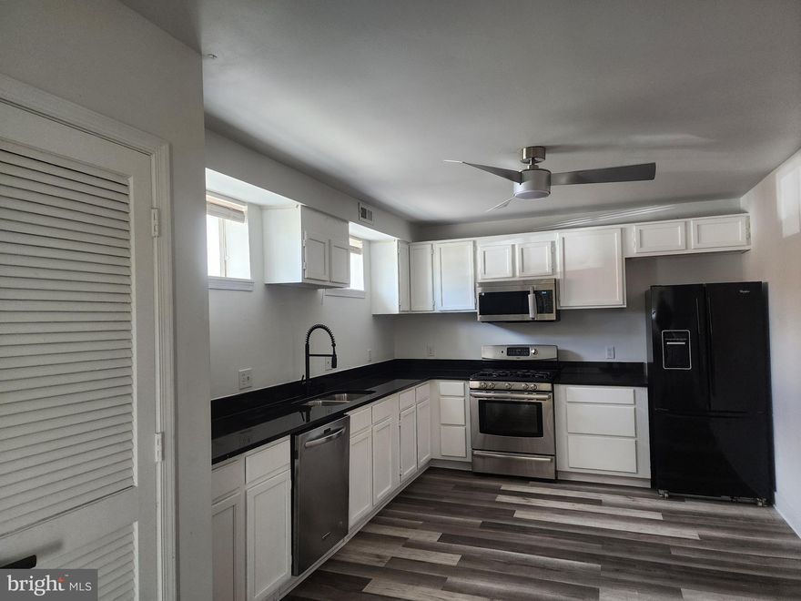 VACANT AND SOME UPGRADES IN PROCESS INCLUDING NEW STAINLESS DISHWASHER, NEW MICROWAVE.**NEW CARPET WILL BE INSTALLED ASAP IN LIVING ROOM***2 SPACIOUS BEDROOMS WITH 1 FULL BATHROOM, FULL KITCHEN WITH REFRIGERATOR AND STOVE WITH LOTS OF COUNTERTOPS****OPEN PARKING OUTSIDE, RENT INCLUDES WATER & SEWER, TENANT PAYS GAS AND ELECTRIC AND FOR TRASH SERVICE***COIN MACHINE WASHER/DRYER IN BASEMENT. PLENTY OF STREET PARKING -CONVENIENT LOCATION IN HISTORIC FREDERICKSBURG. APPLY ON OUR COMPANY WEBSITE.**OWNER IS LICENSED VA REAL ESTATE AGENT