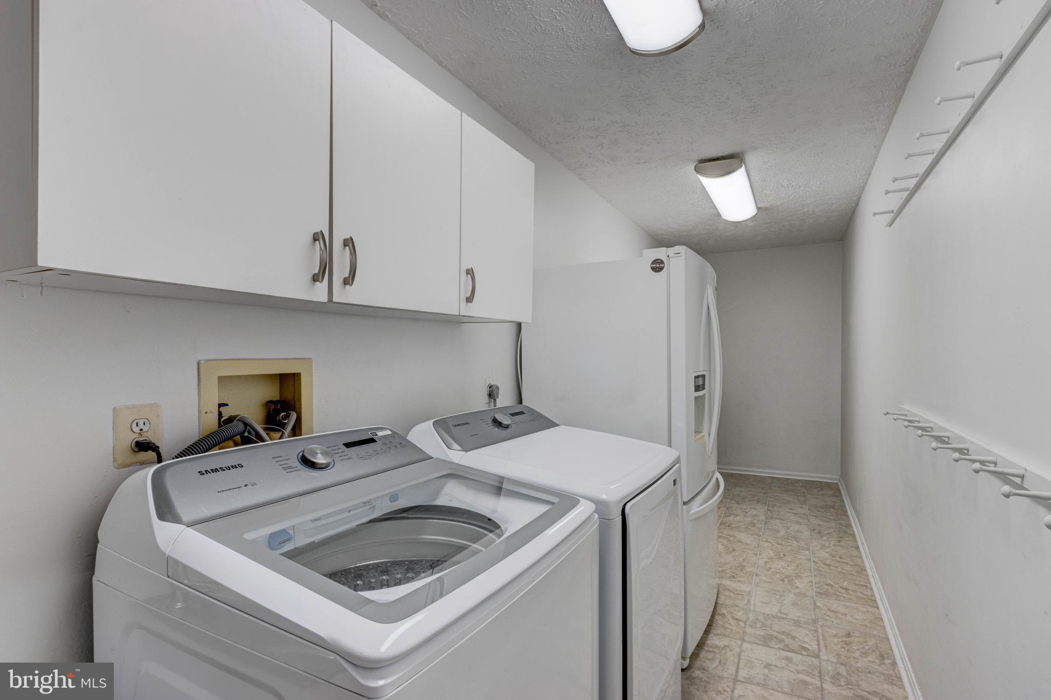 CUTLER RIDGE - Residential