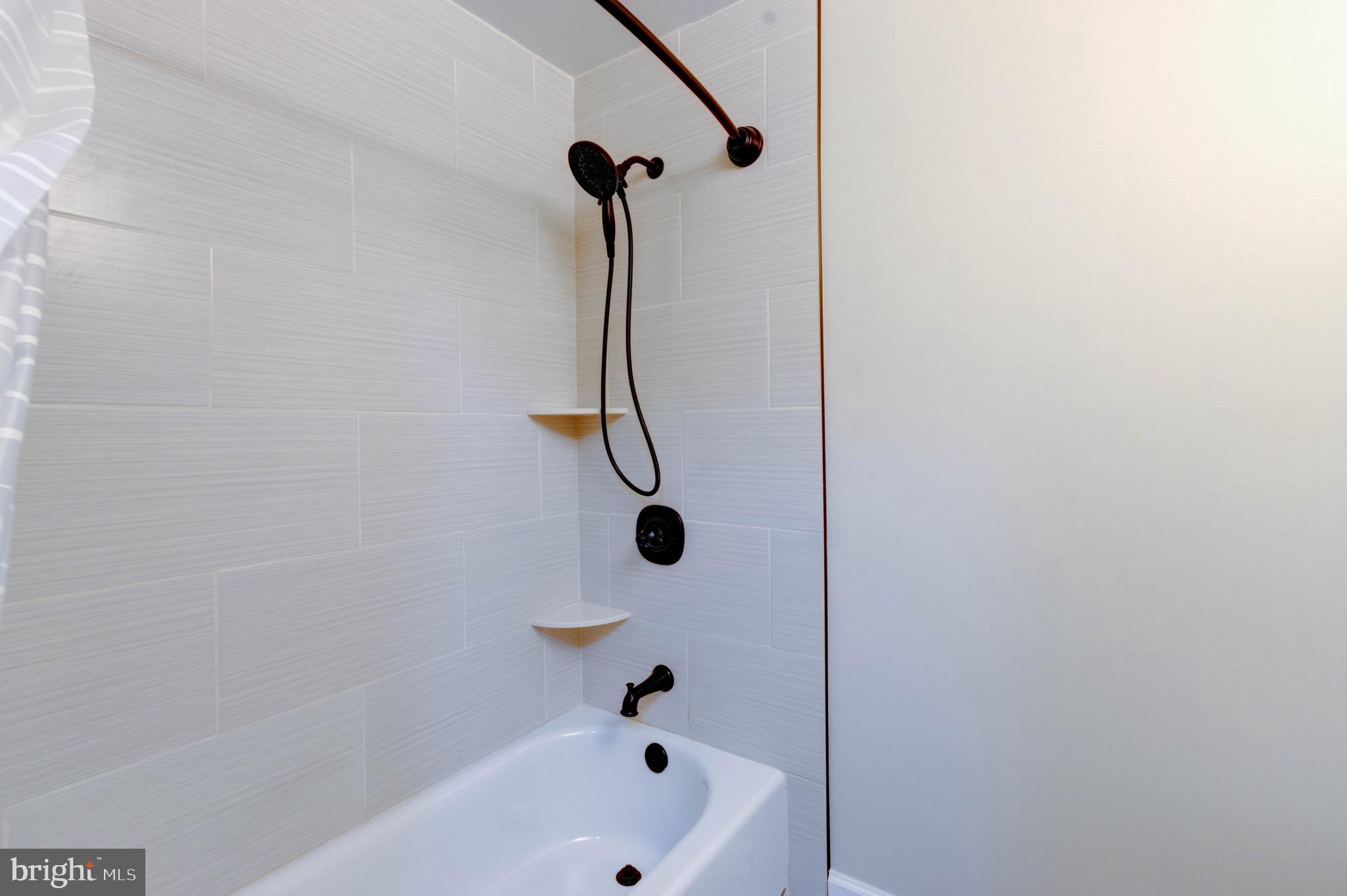 CUTLER RIDGE - Residential