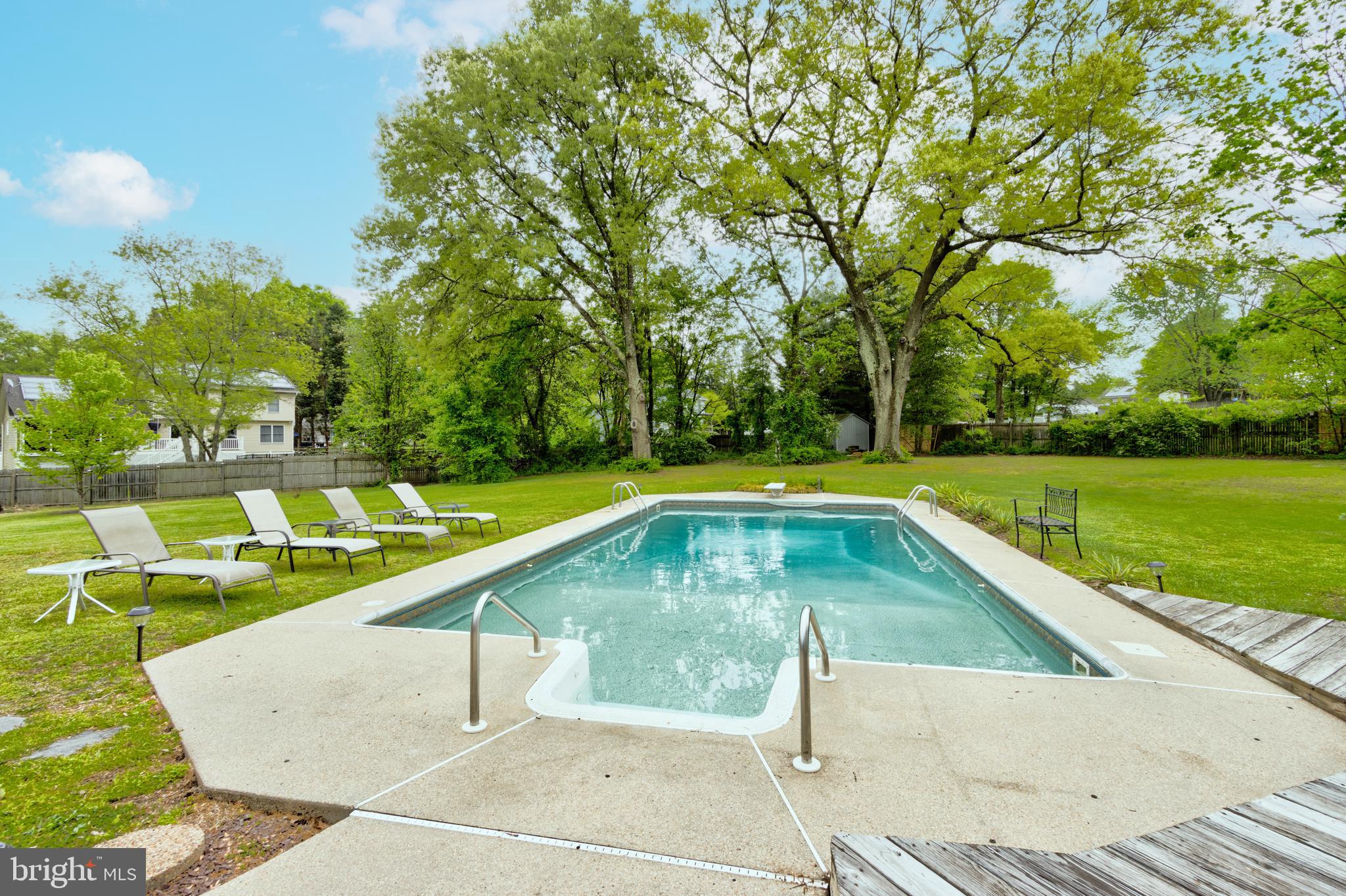 CUTLER RIDGE - Residential