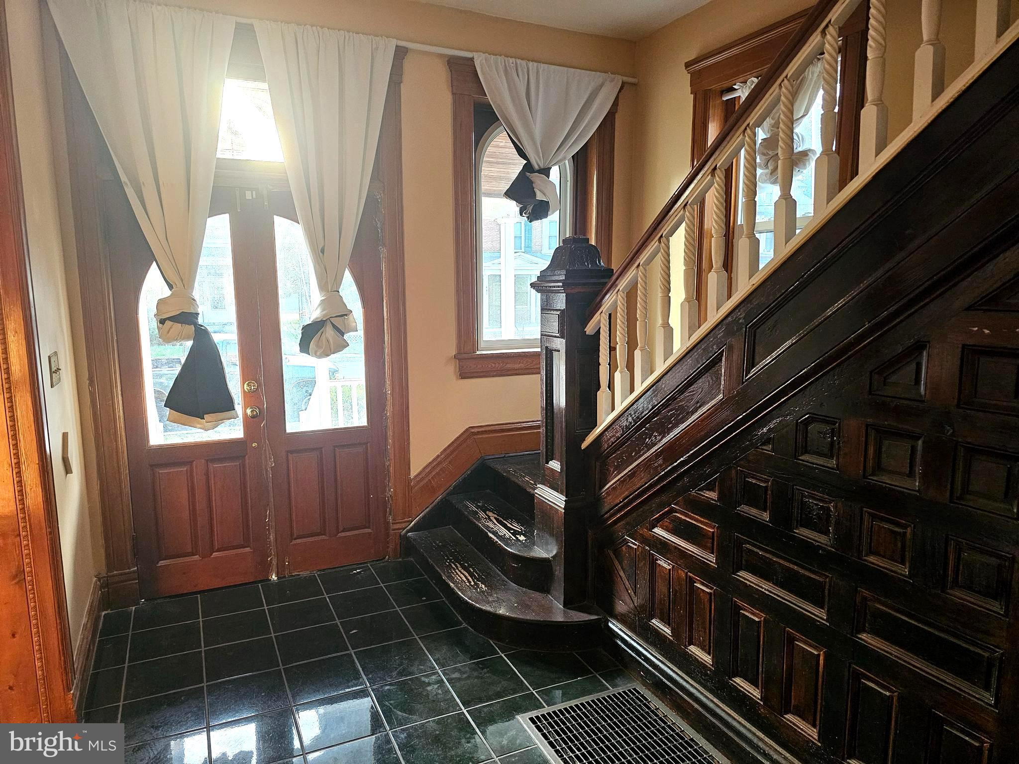 HAGERSTOWN - Residential