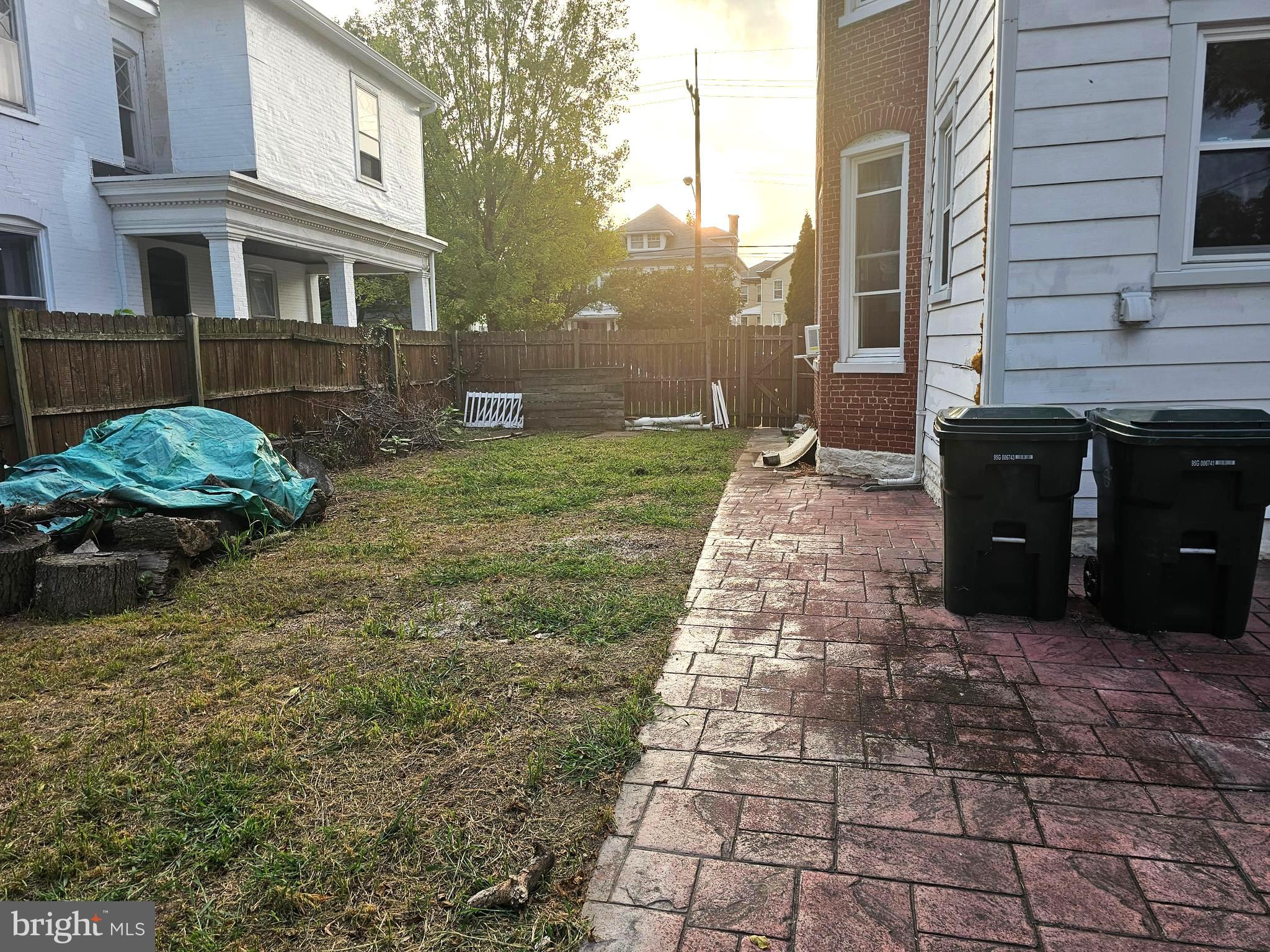 HAGERSTOWN - Residential