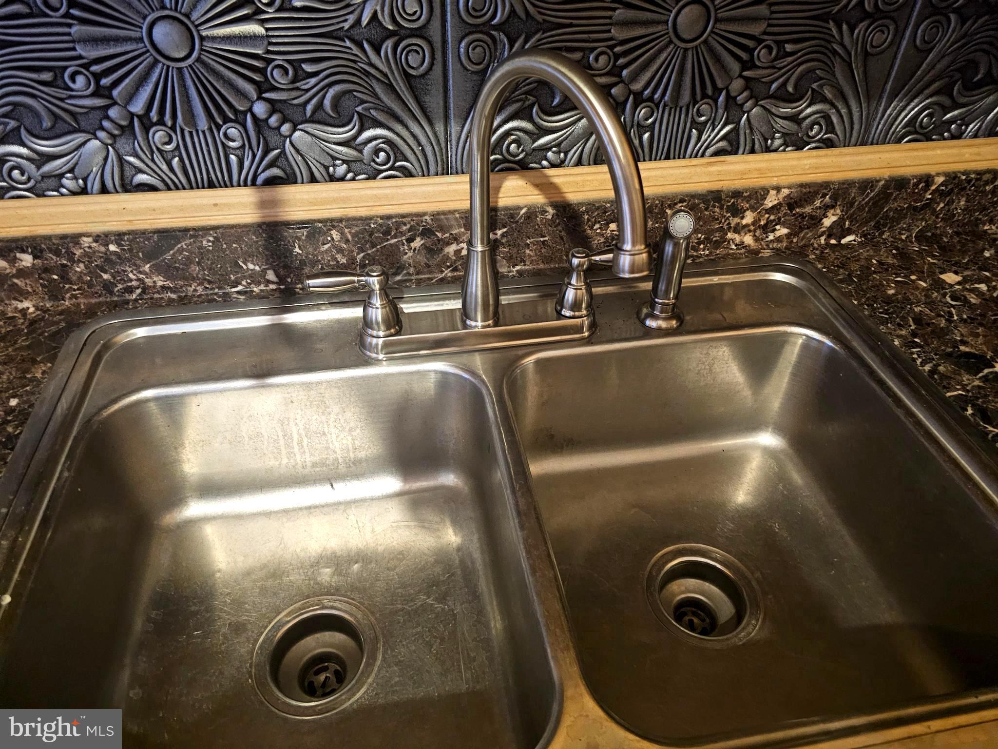 HAGERSTOWN - Residential