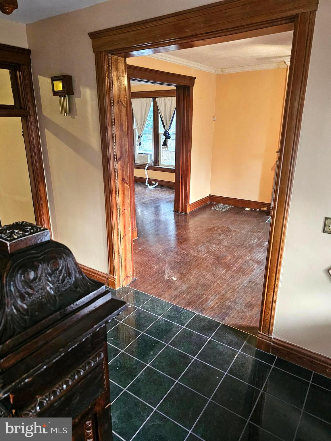 HAGERSTOWN - Residential