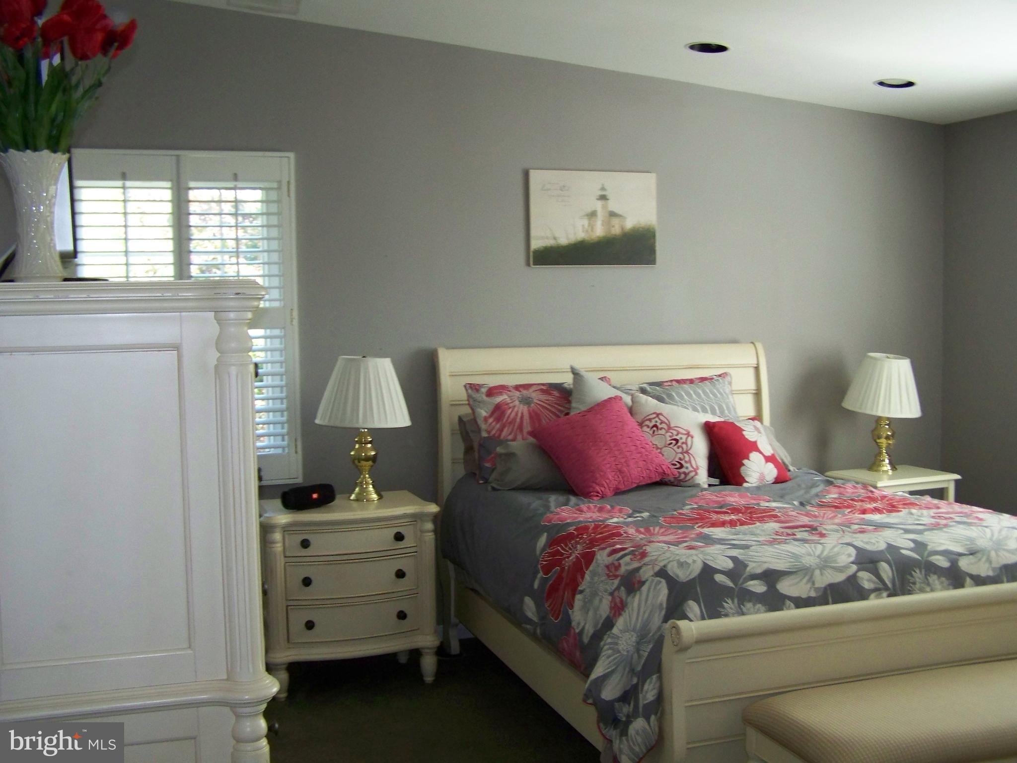 MAYS CHAPEL NORTH - Residential