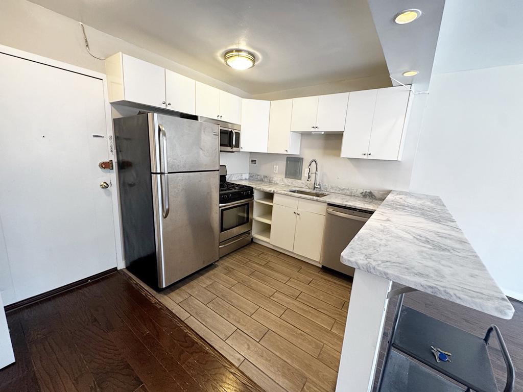 922 24TH STREET NW 107