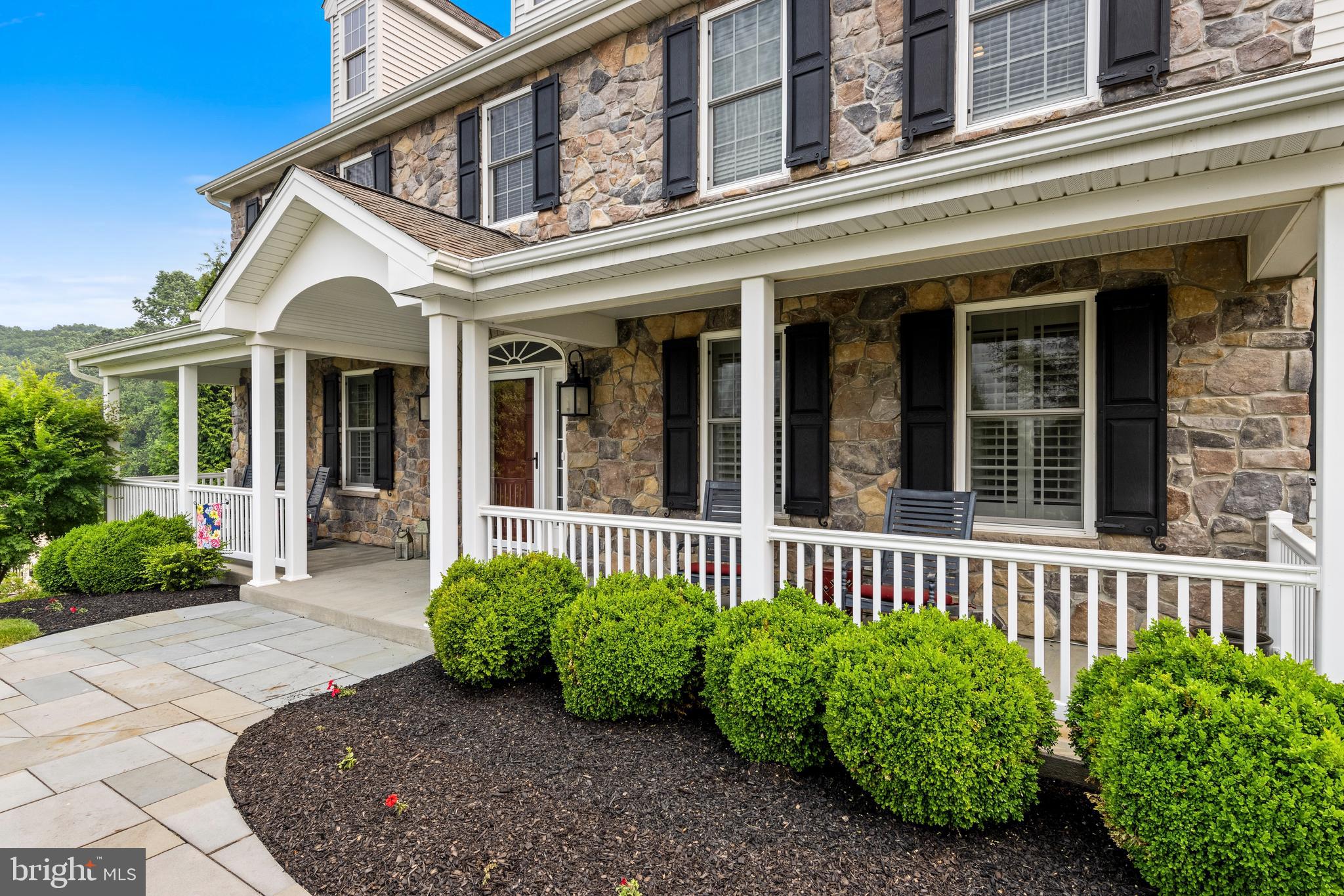 TAYLORS RUN - Residential