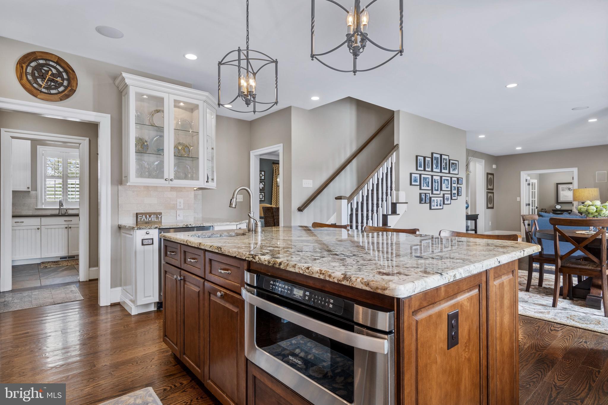 TAYLORS RUN - Residential