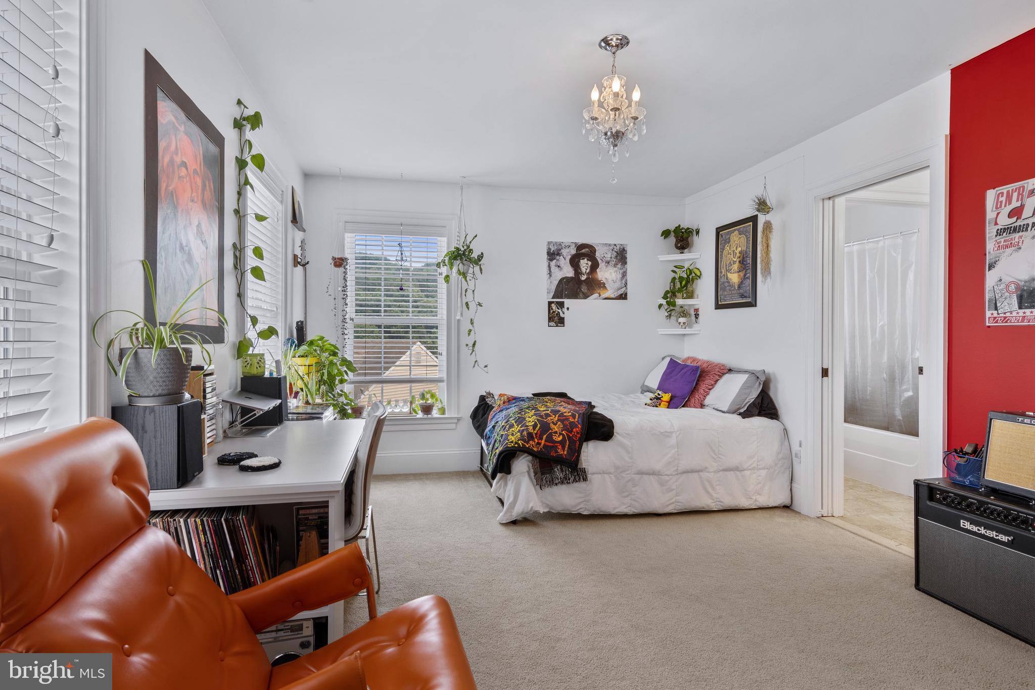 TAYLORS RUN - Residential