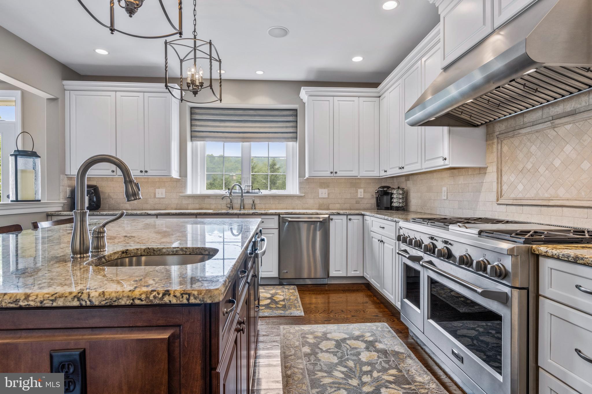 TAYLORS RUN - Residential