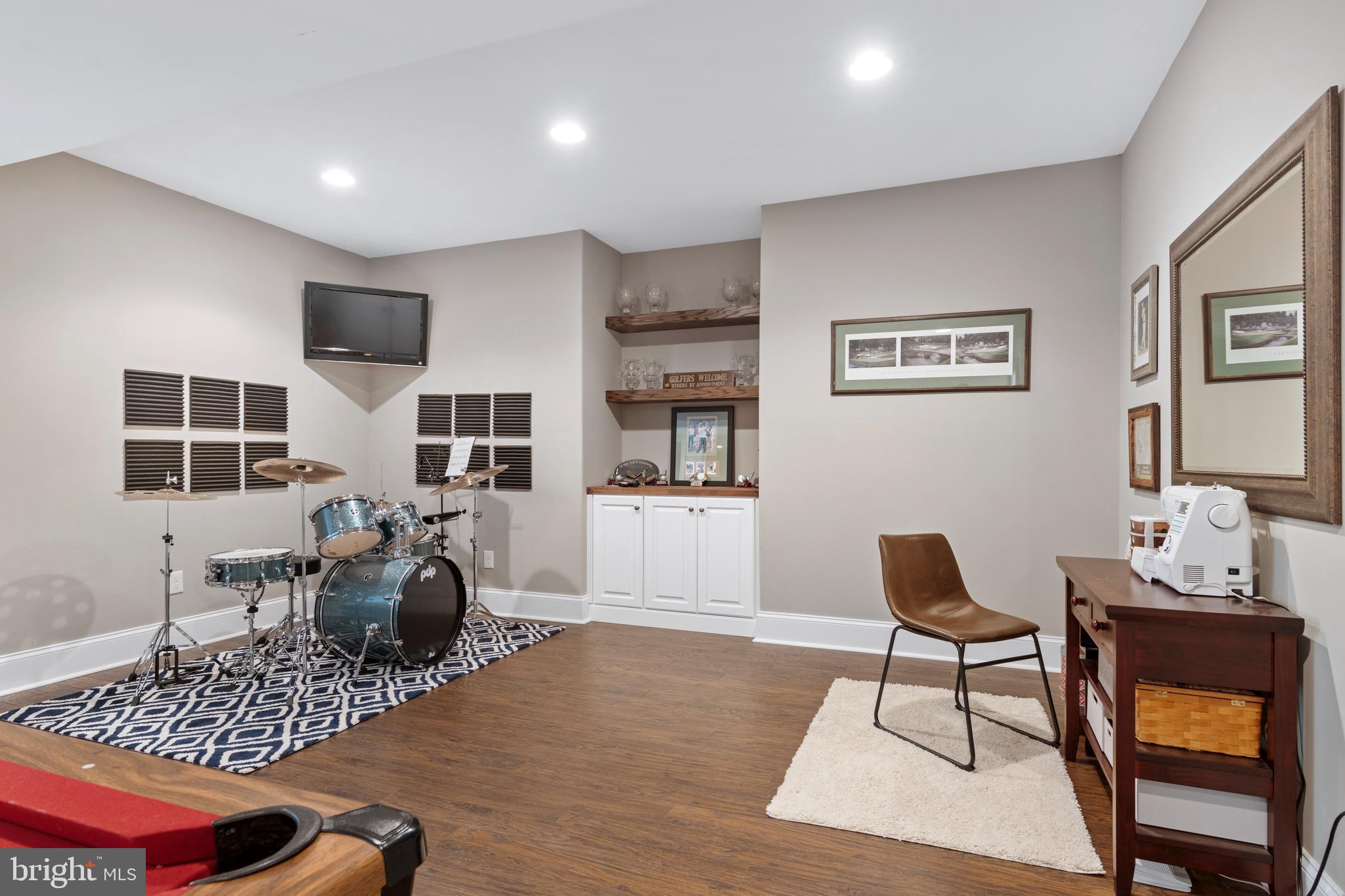 TAYLORS RUN - Residential