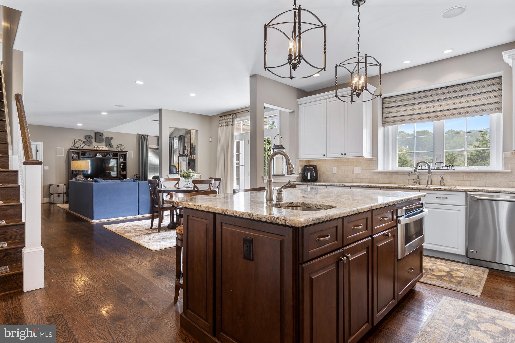 TAYLORS RUN - Residential