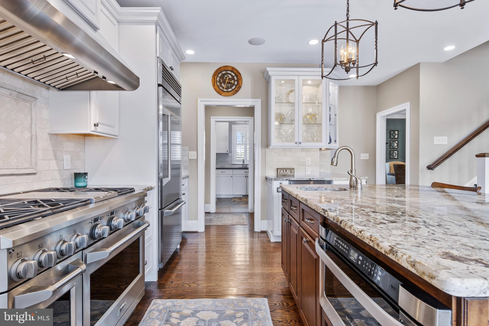 TAYLORS RUN - Residential