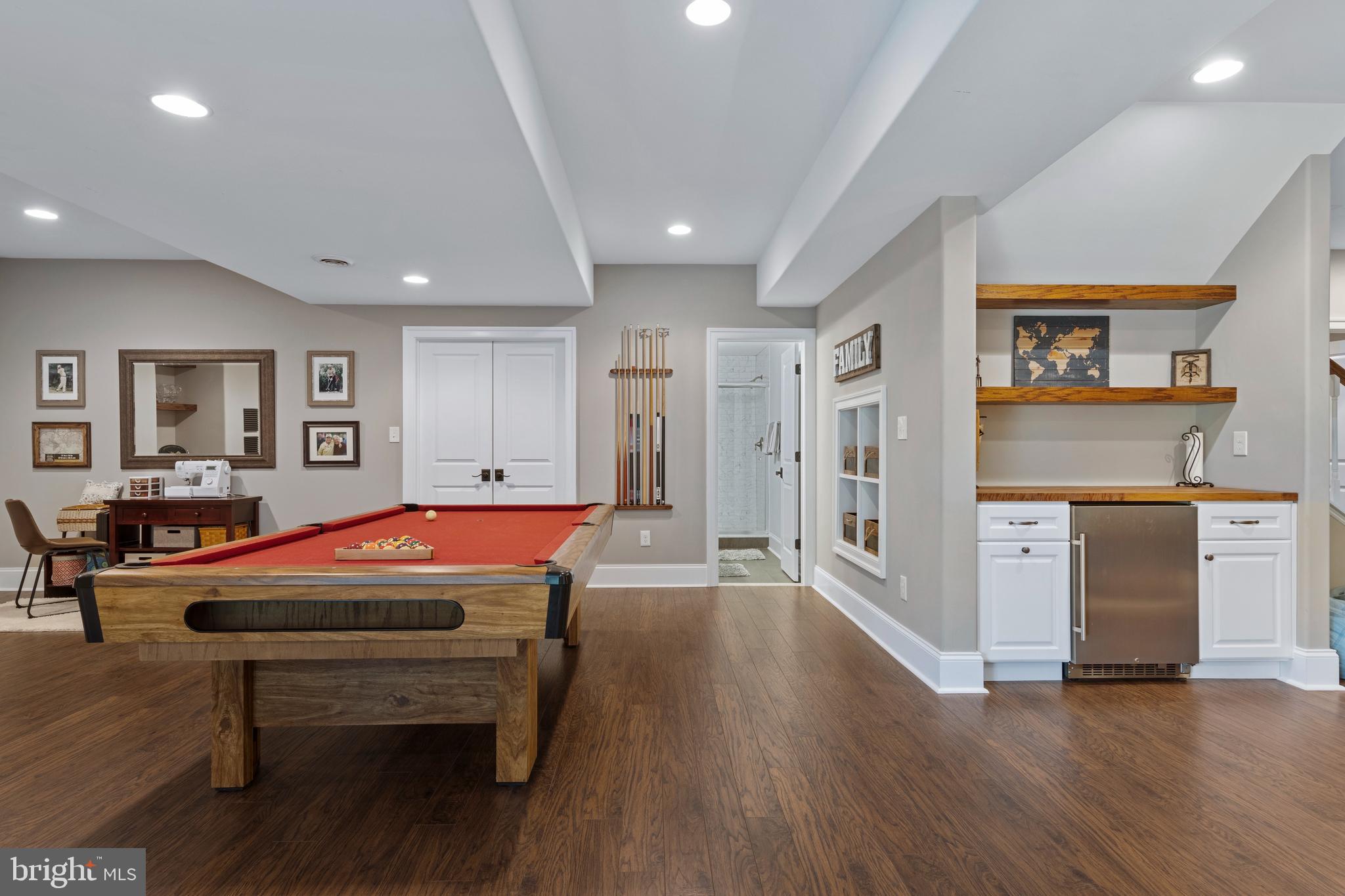 TAYLORS RUN - Residential