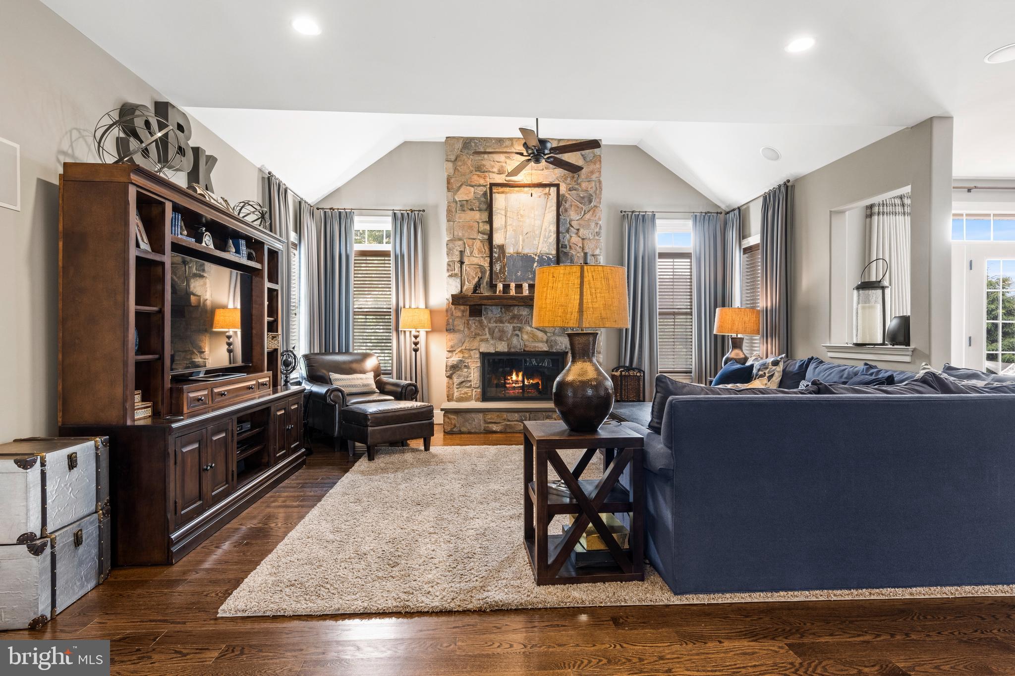 TAYLORS RUN - Residential