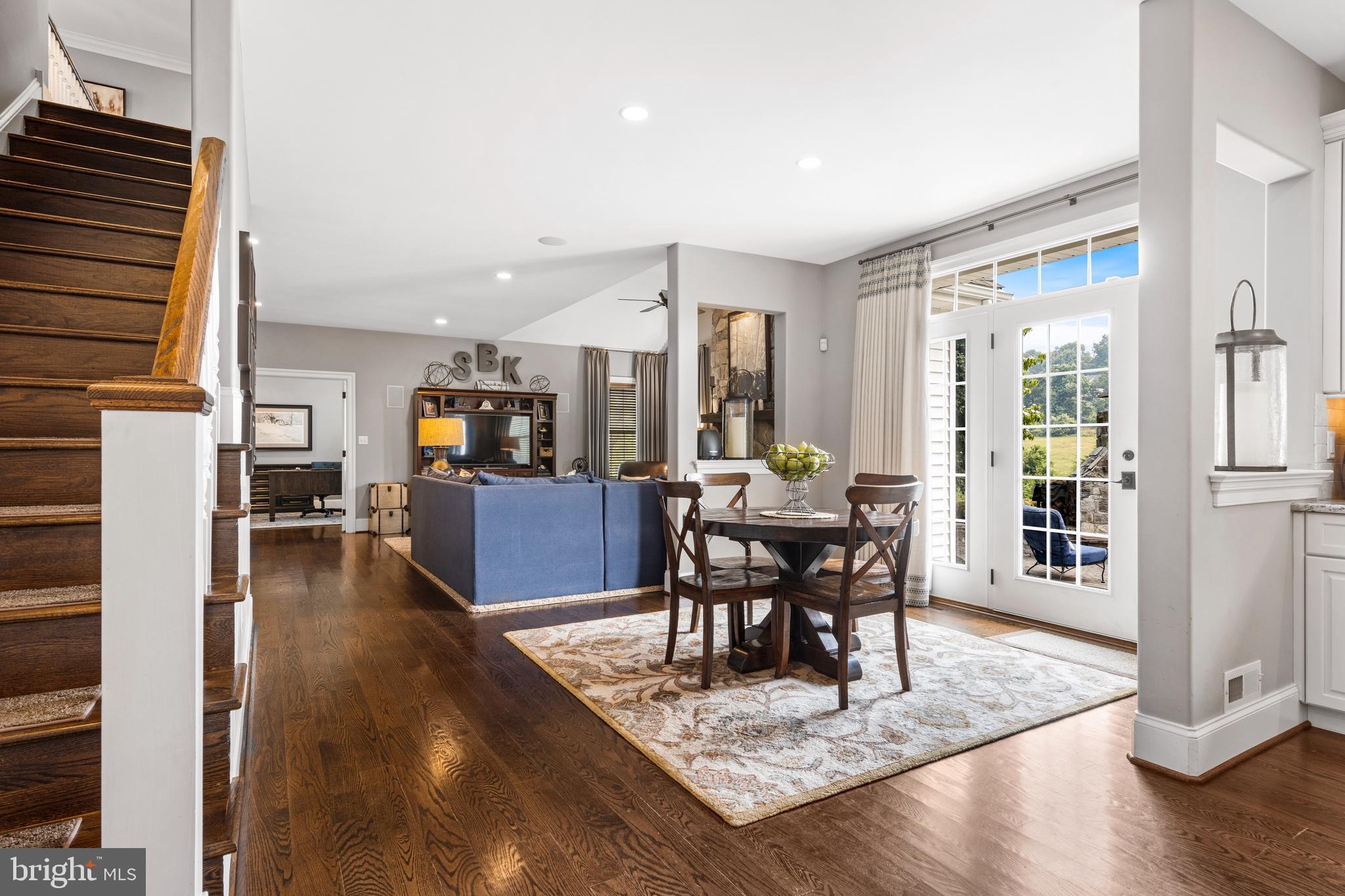 TAYLORS RUN - Residential