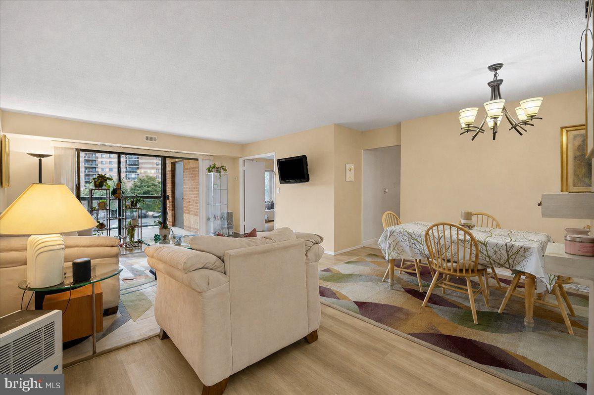 ROTONDA - Residential