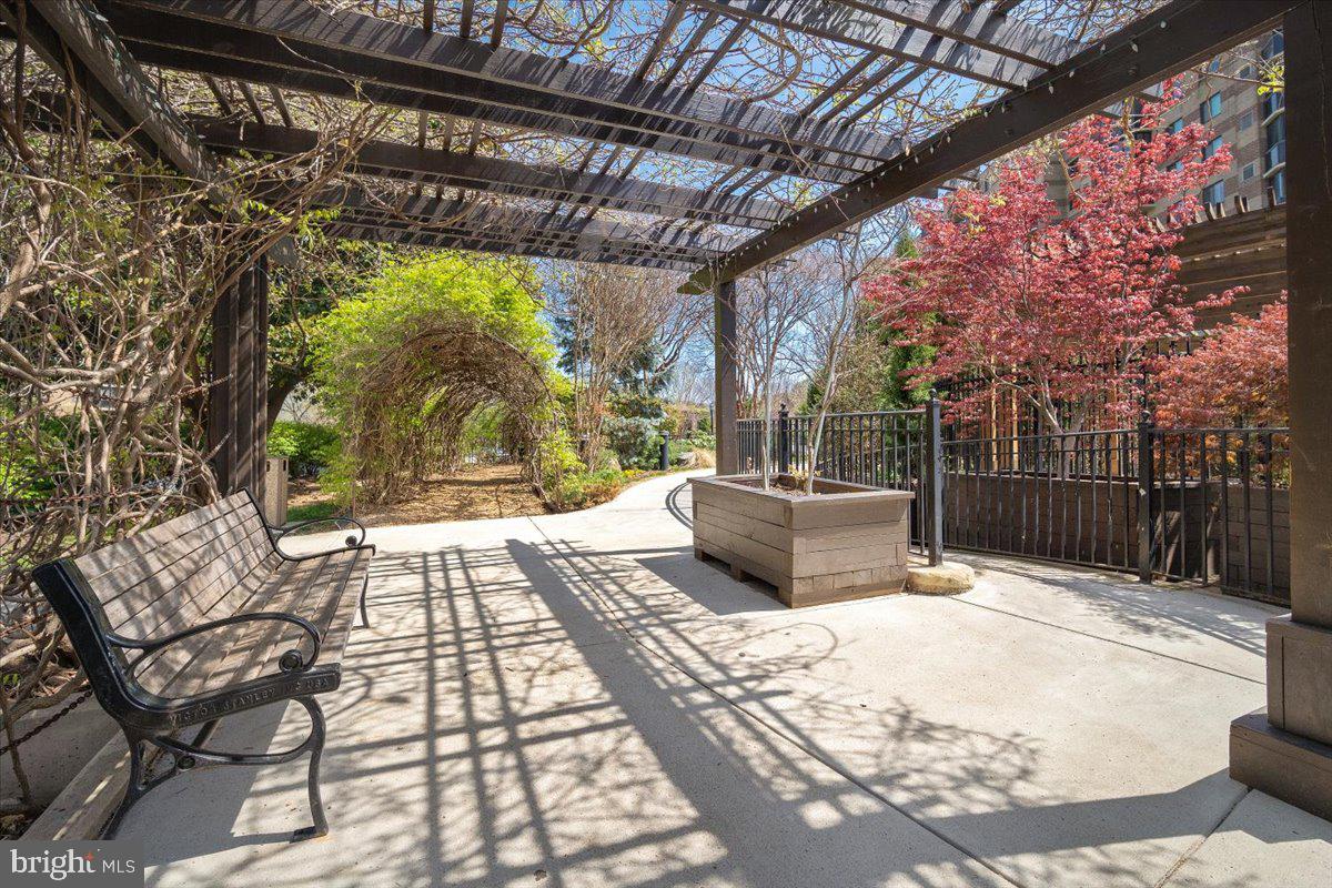 ROTONDA - Residential