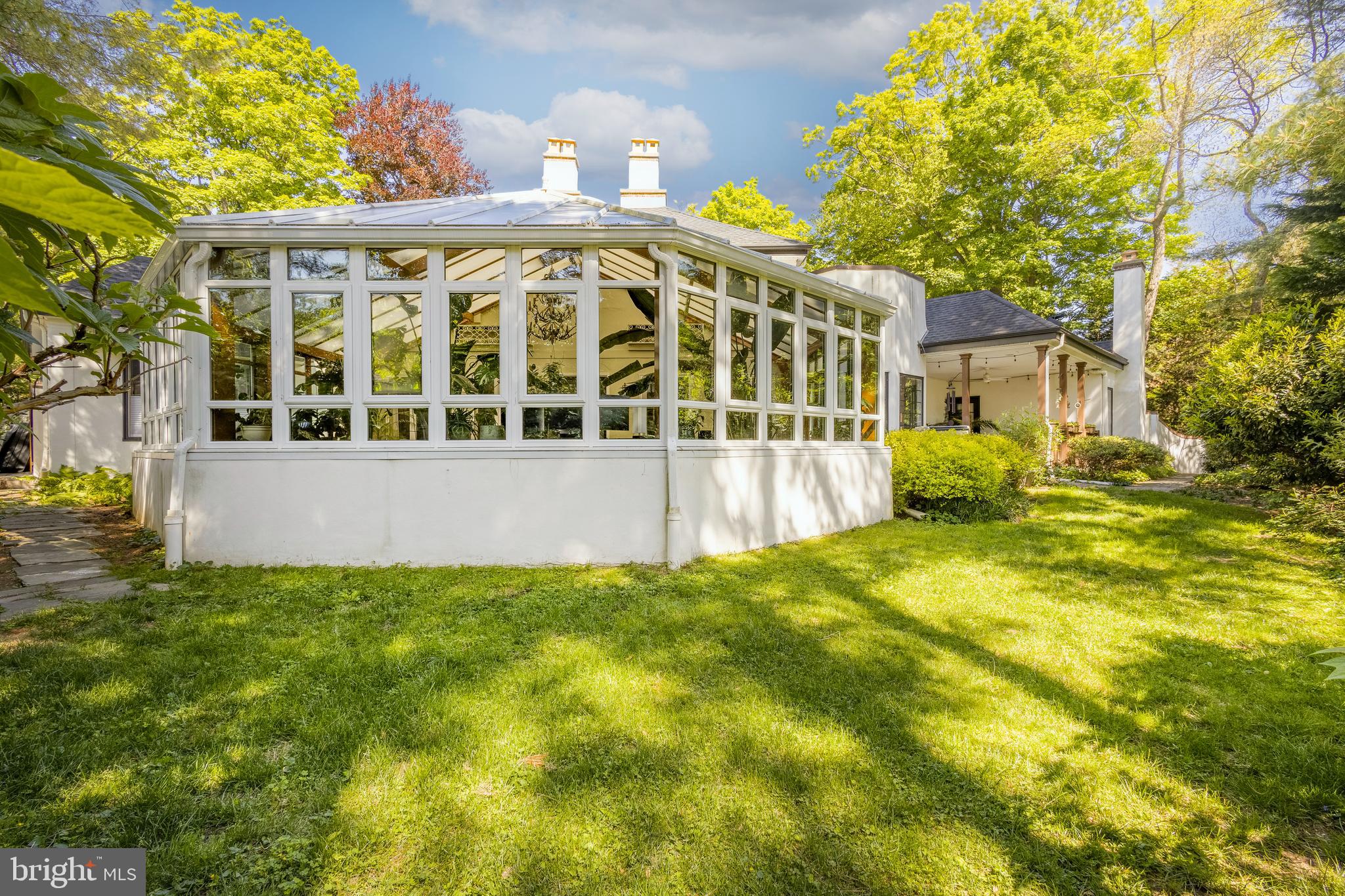 CHESTNUT HILL - Residential
