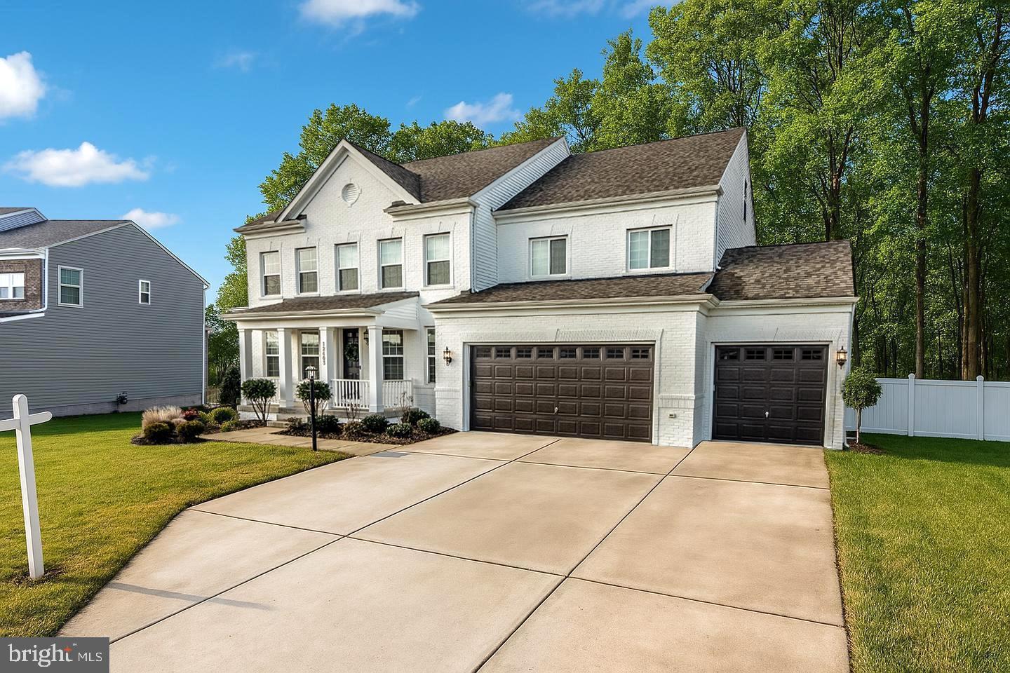 MARLBORO RIDING & POINTE - Residential