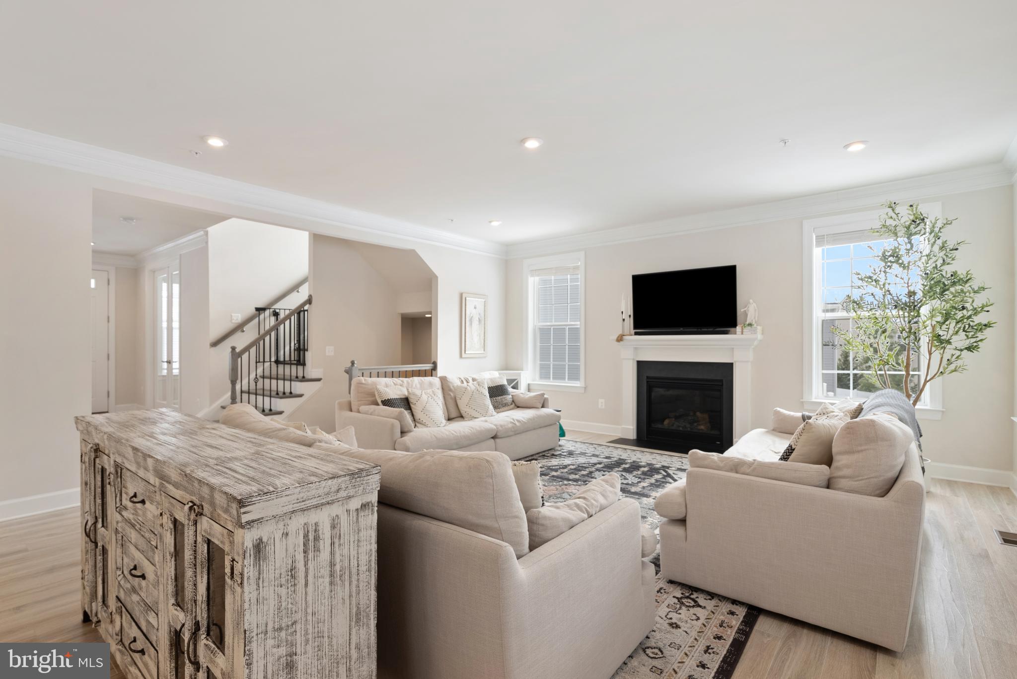 MARLBORO RIDING & POINTE - Residential