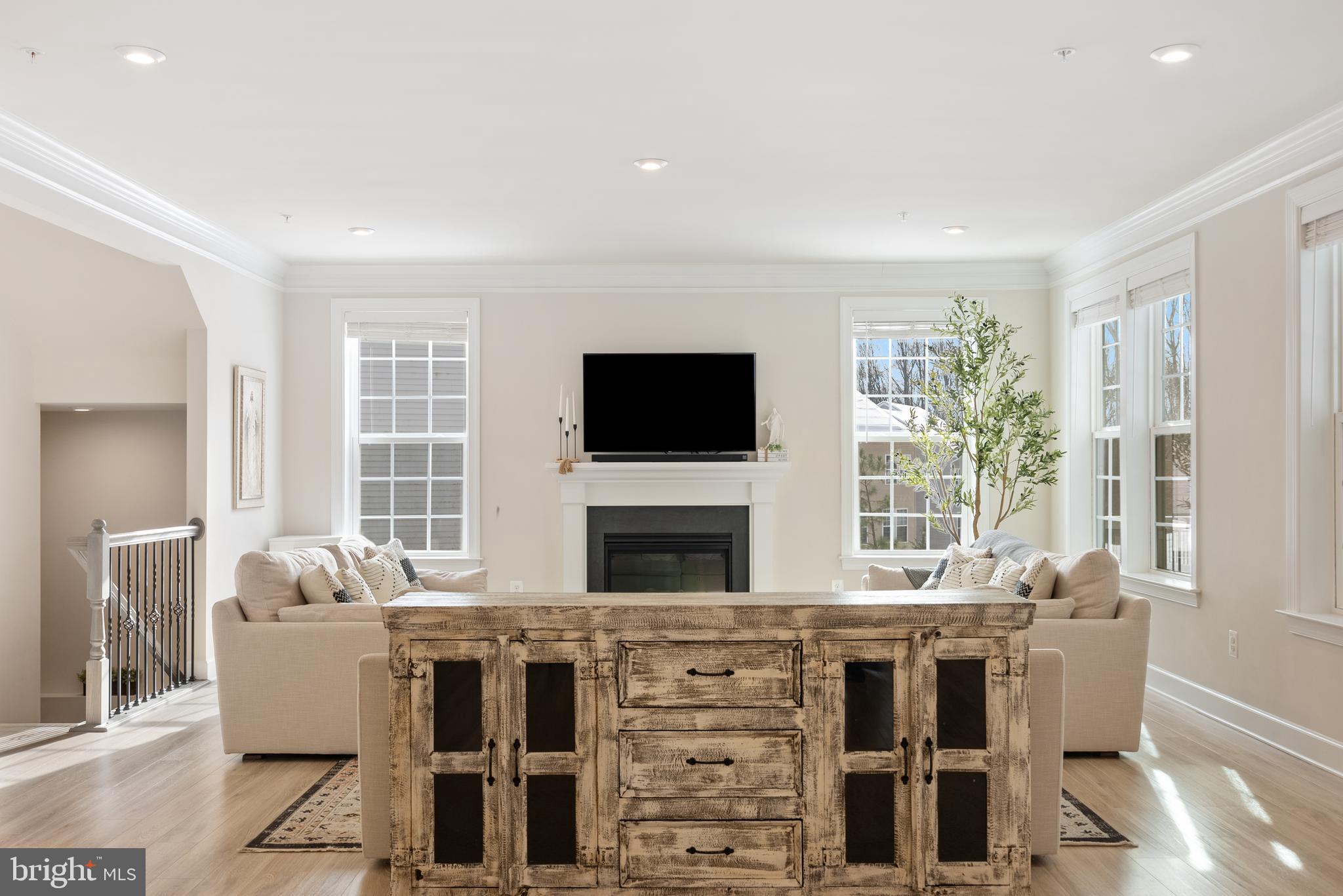 MARLBORO RIDING & POINTE - Residential