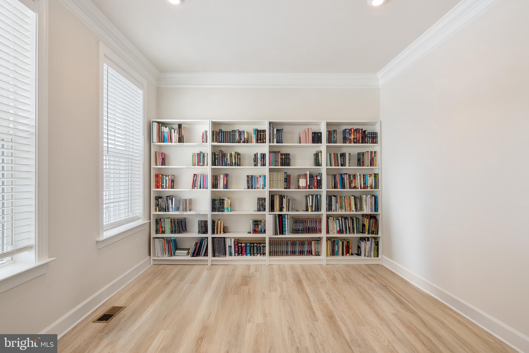 MARLBORO RIDING & POINTE - Residential