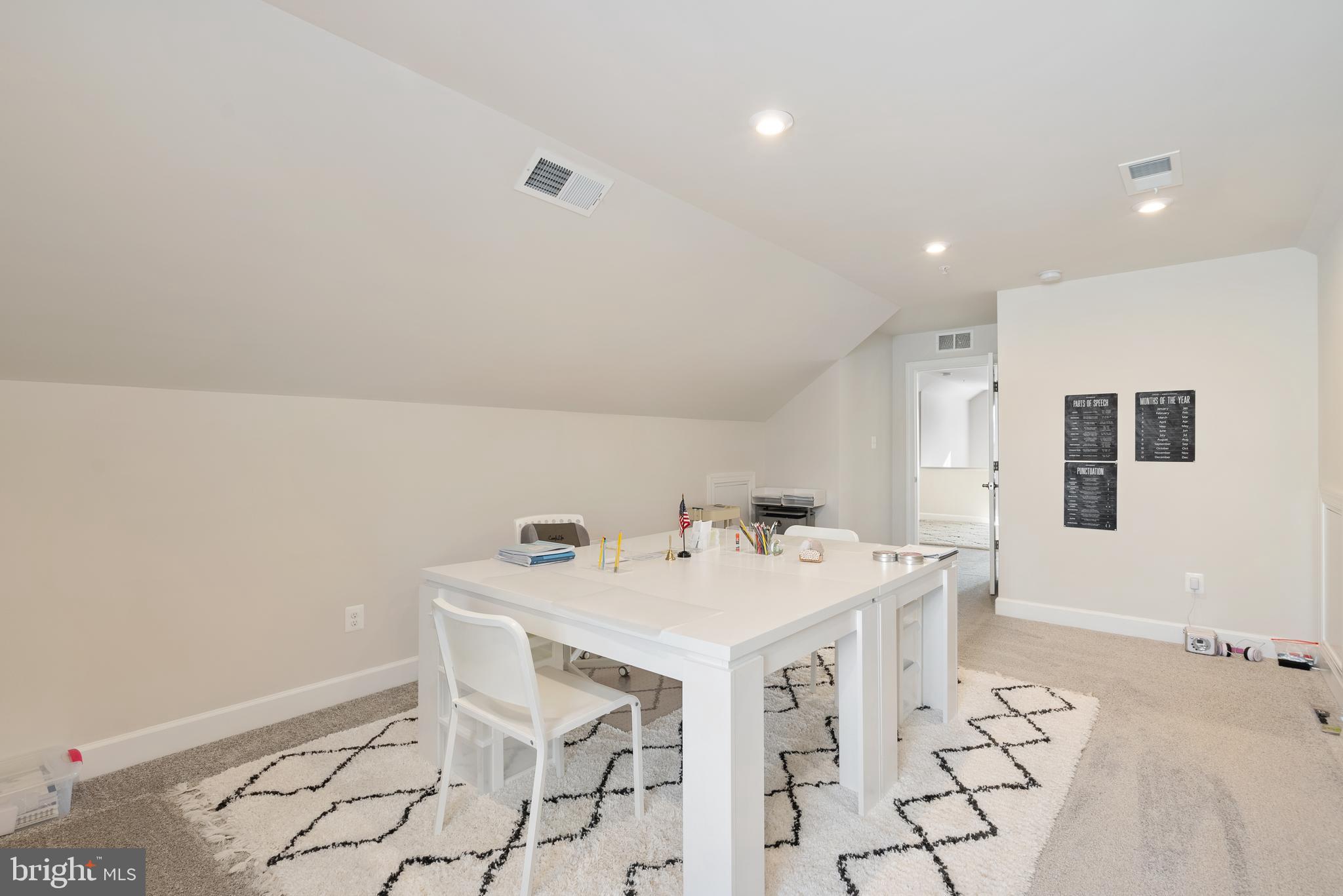 MARLBORO RIDING & POINTE - Residential