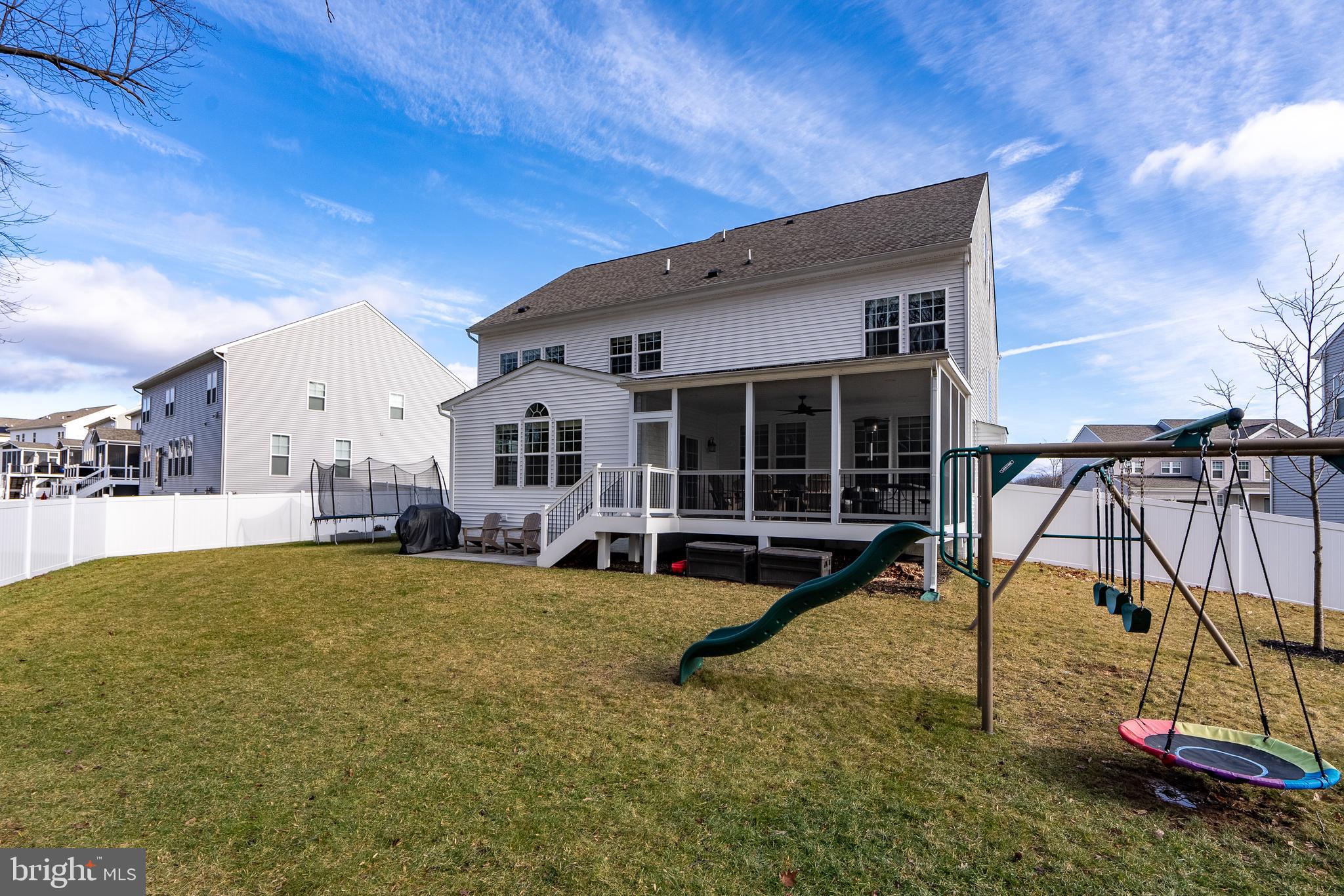 MARLBORO RIDING & POINTE - Residential