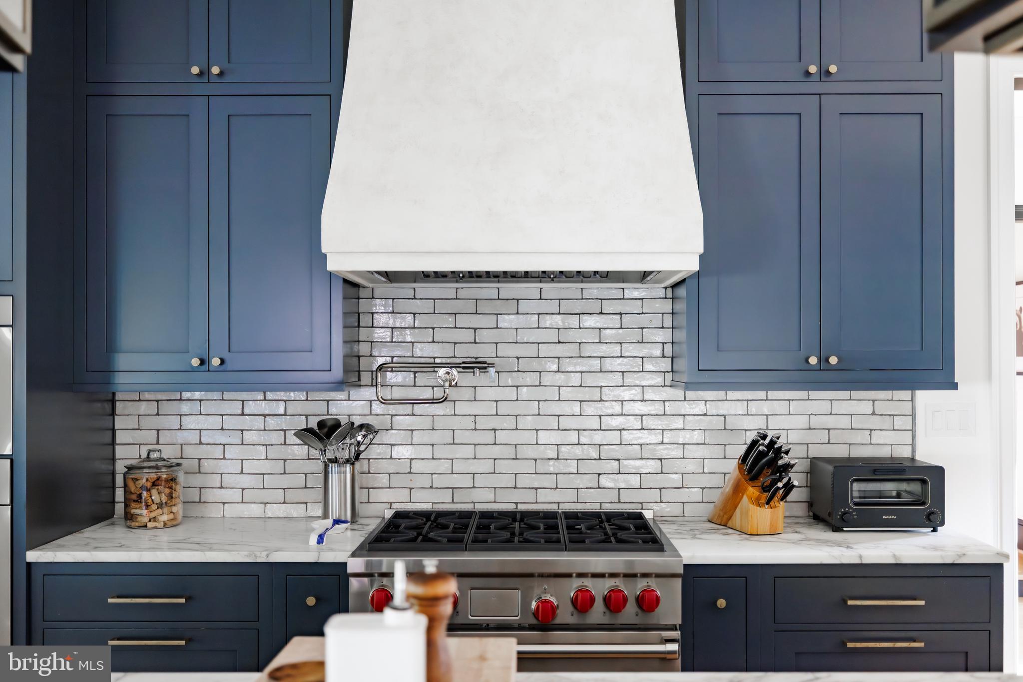 SOMERSET HEIGHTS - Residential