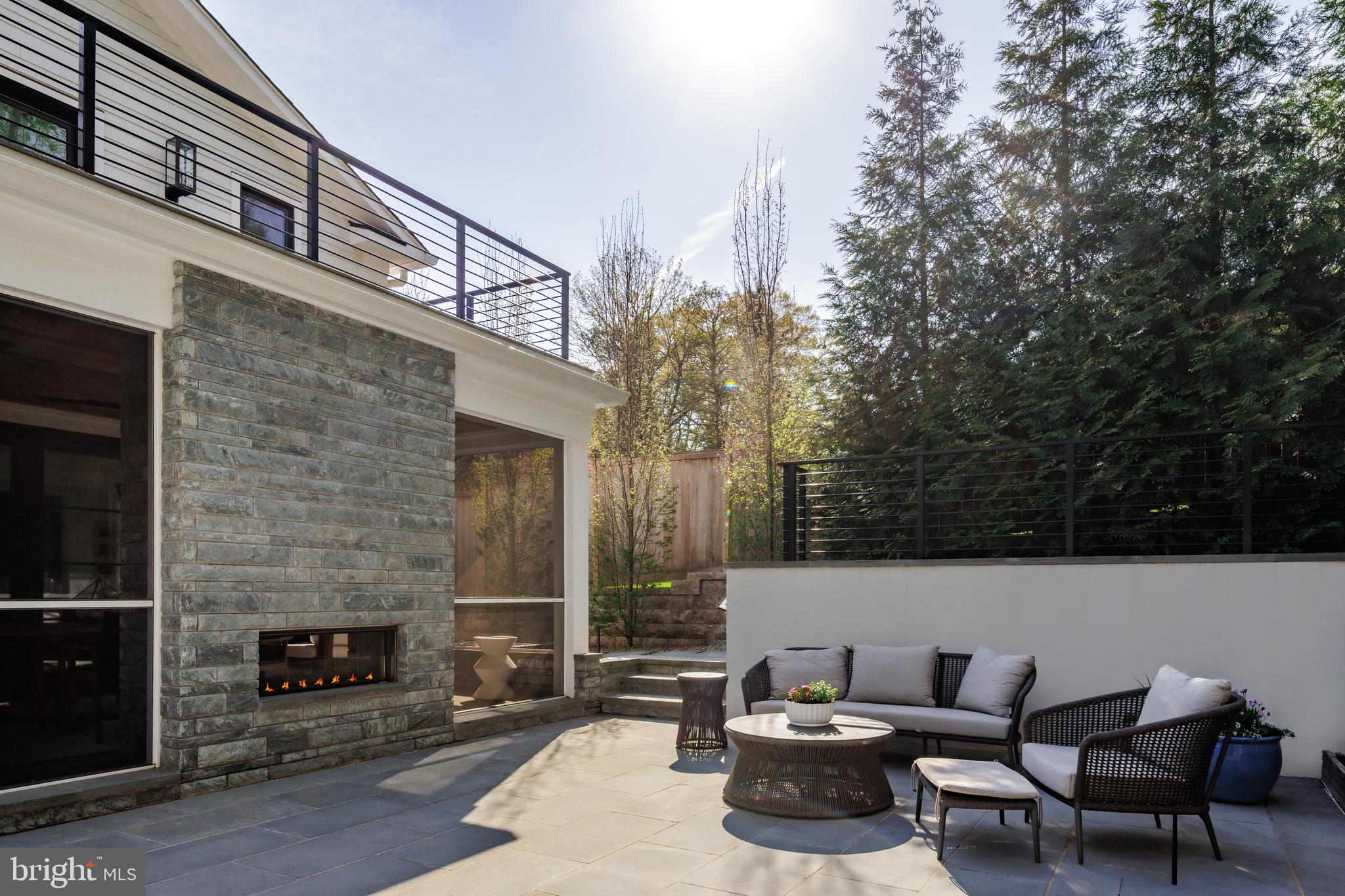 SOMERSET HEIGHTS - Residential