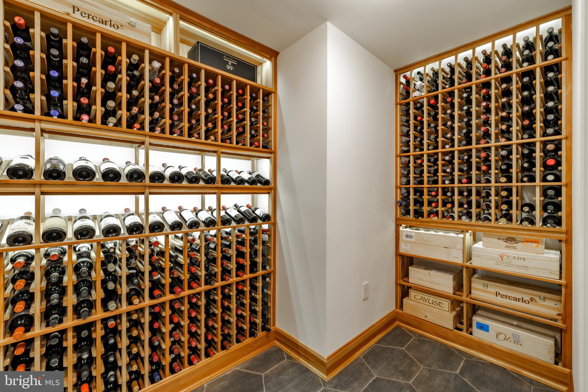 SOMERSET HEIGHTS - Residential