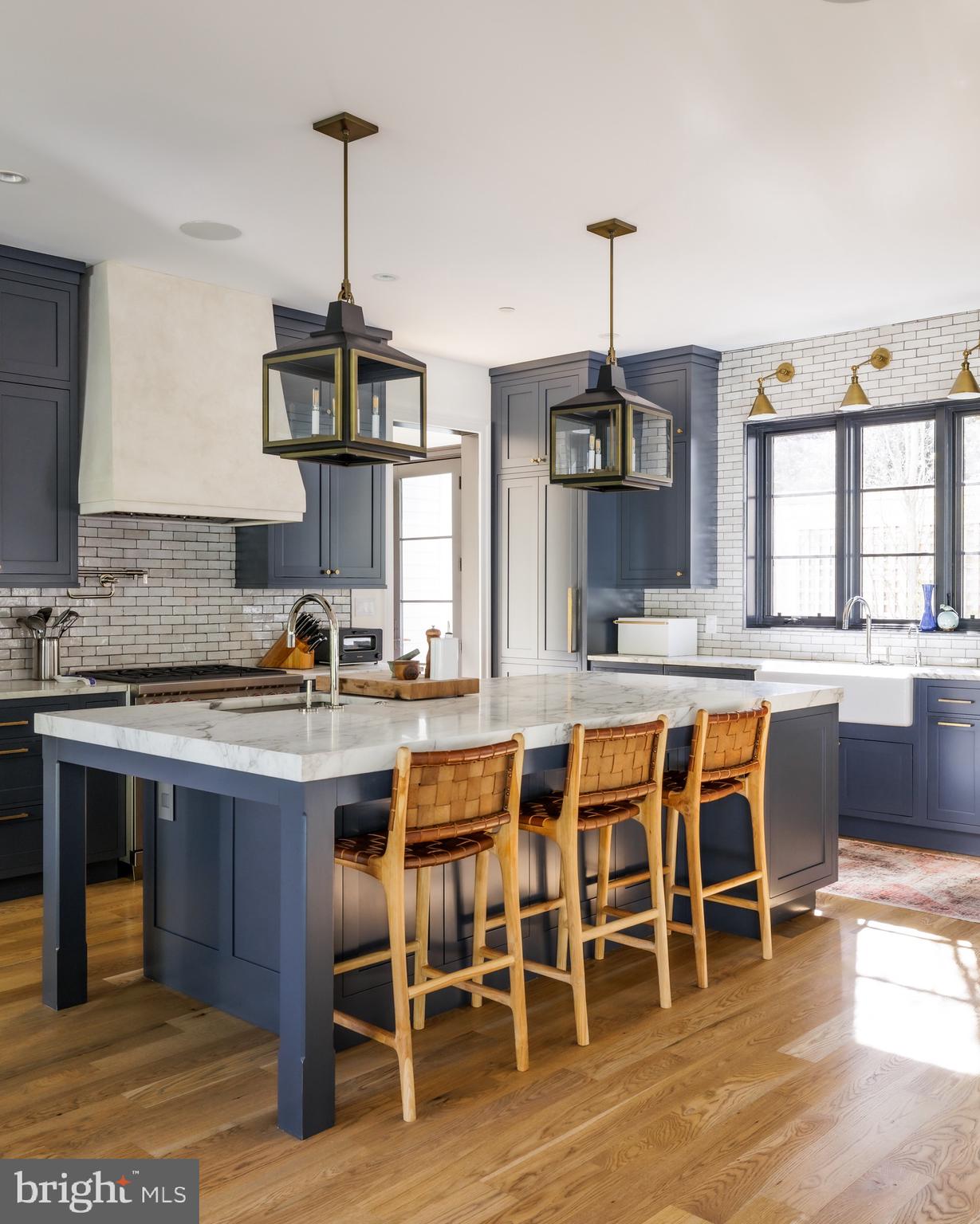 SOMERSET HEIGHTS - Residential