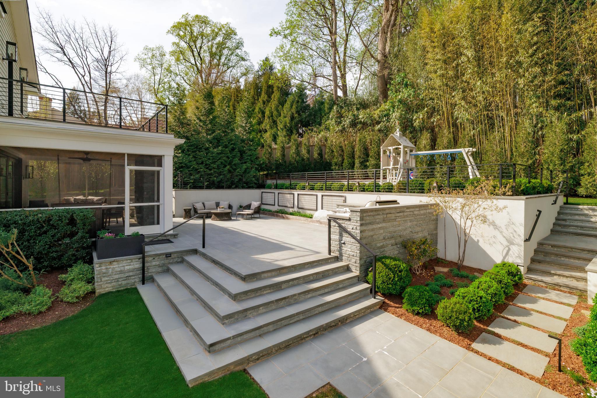 SOMERSET HEIGHTS - Residential