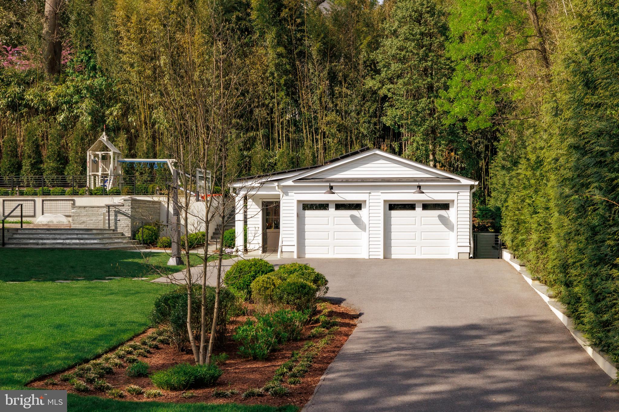 SOMERSET HEIGHTS - Residential