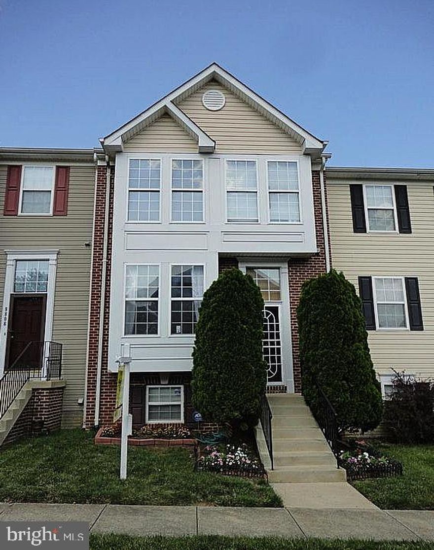 This lovely attached home is located in the area of Marlton Town Center, and is in close proximity toMarton Neighborhood Park and  Rosaryville State Park. Home has nice room sizes, separate dining area & kitchen, and fully finish basement that has plenty of living space & storage.  The ample yard is perfect for warm weather fun.  The community offers its residents many amenities including a golf course,  picnic area, tot lots/playground, outdoor swimming pool and recreation club.