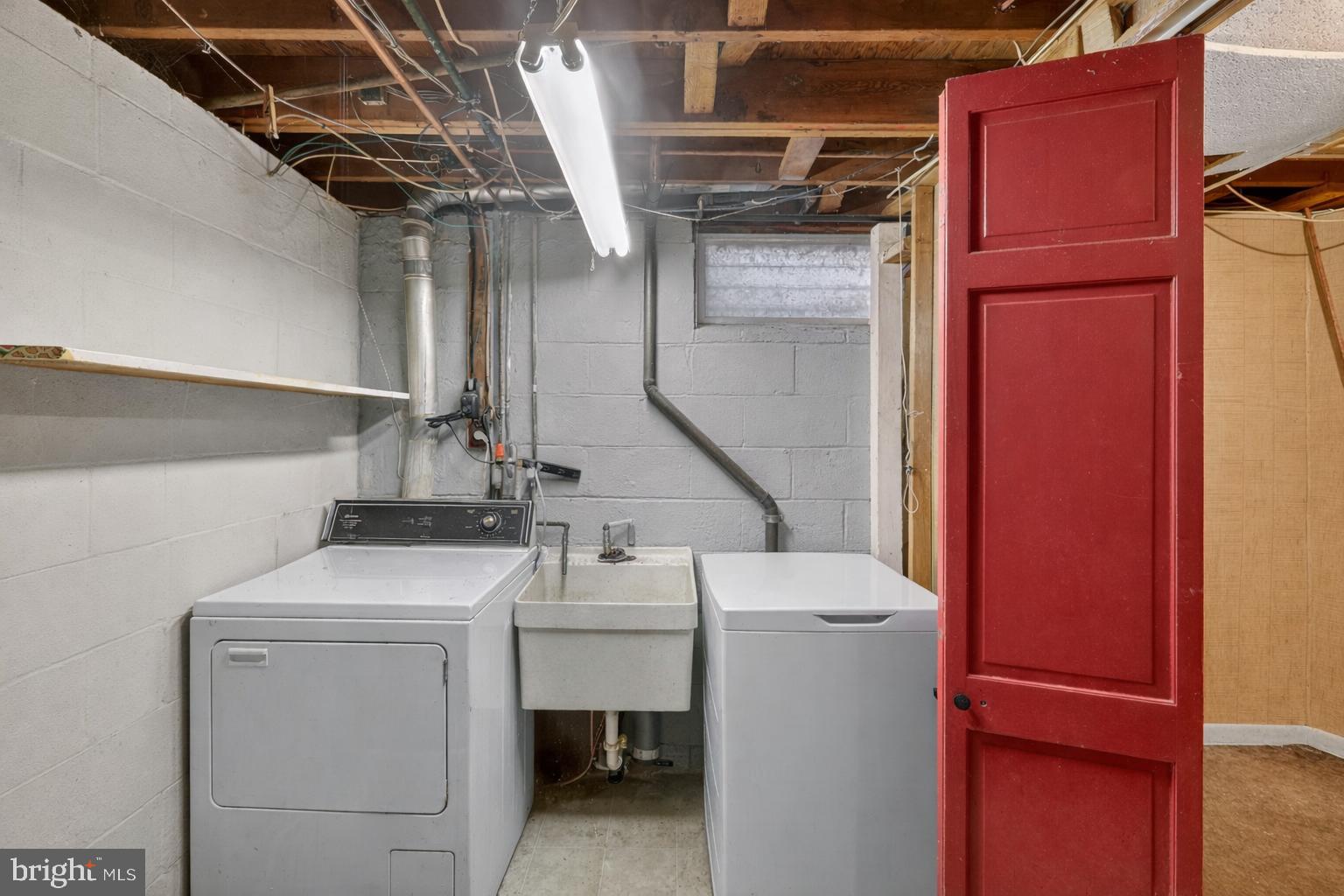 SOMMERS HEIGHTS - Residential