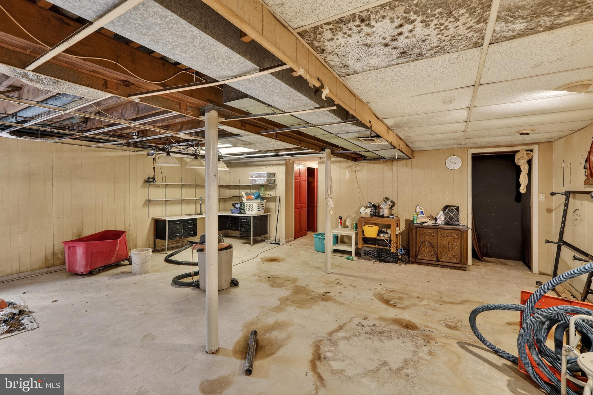 SOMMERS HEIGHTS - Residential