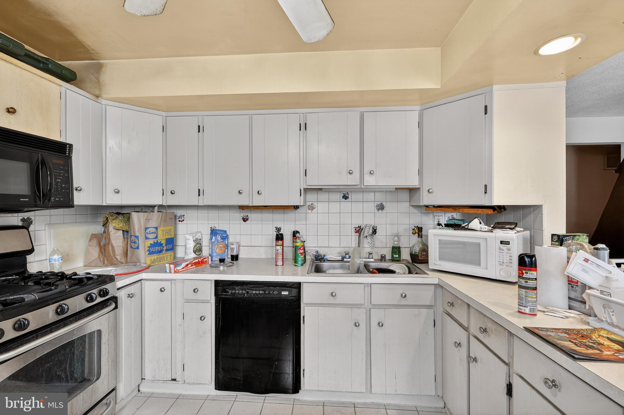 SOMMERS HEIGHTS - Residential