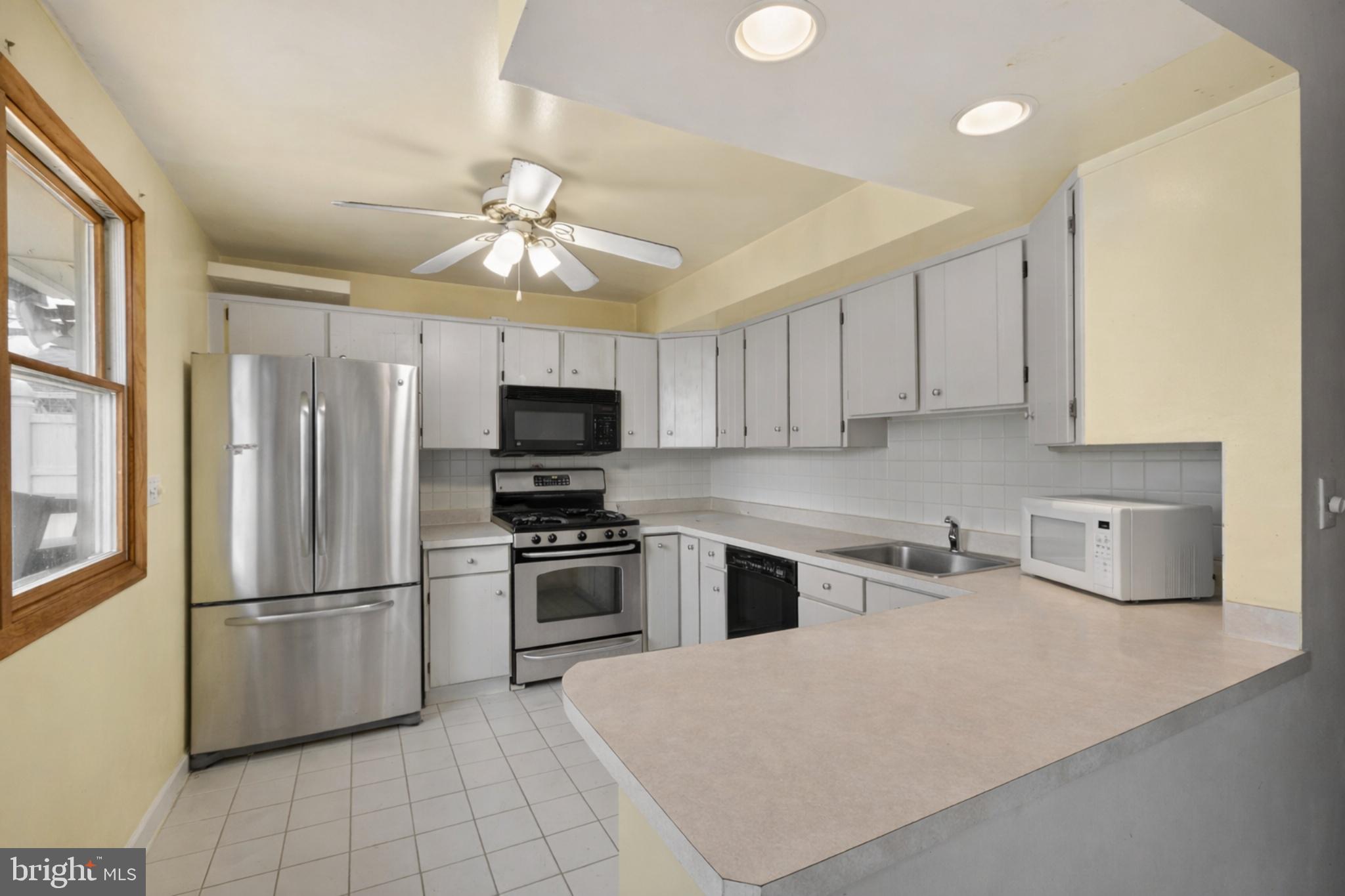 SOMMERS HEIGHTS - Residential